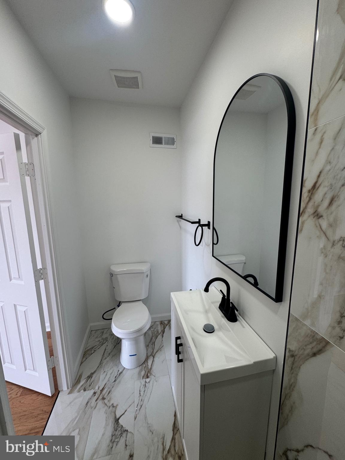 WEST OAK LANE - Residential