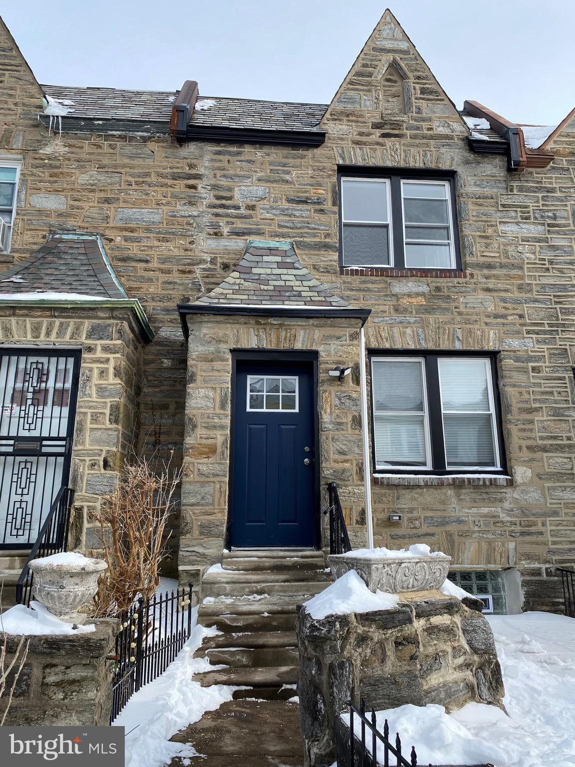 WEST OAK LANE - Residential