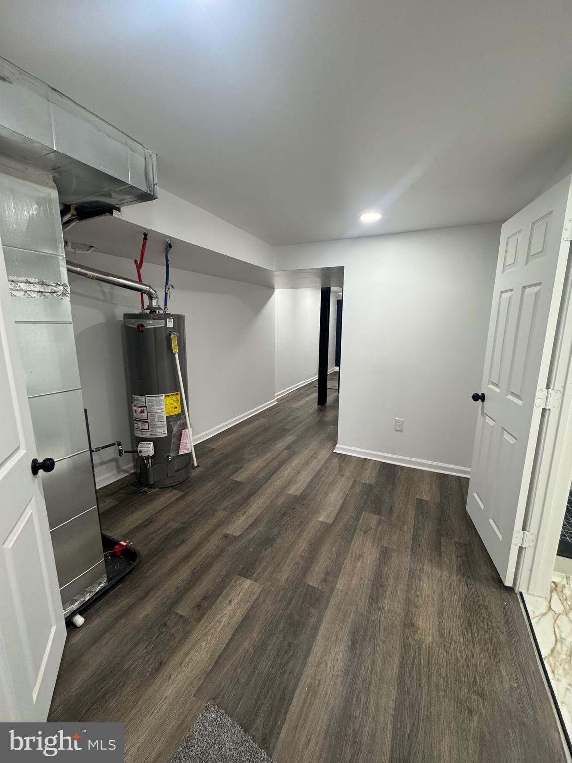 WEST OAK LANE - Residential