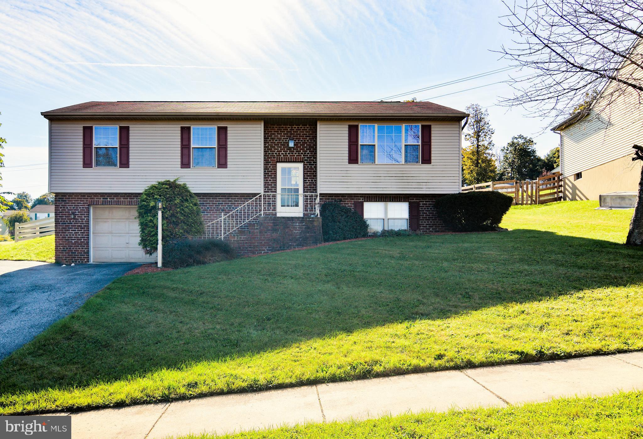 VALLEY ROAD - Residential
