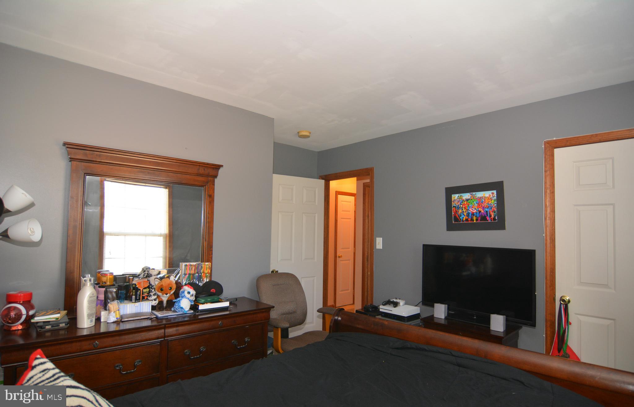 VALLEY ROAD - Residential