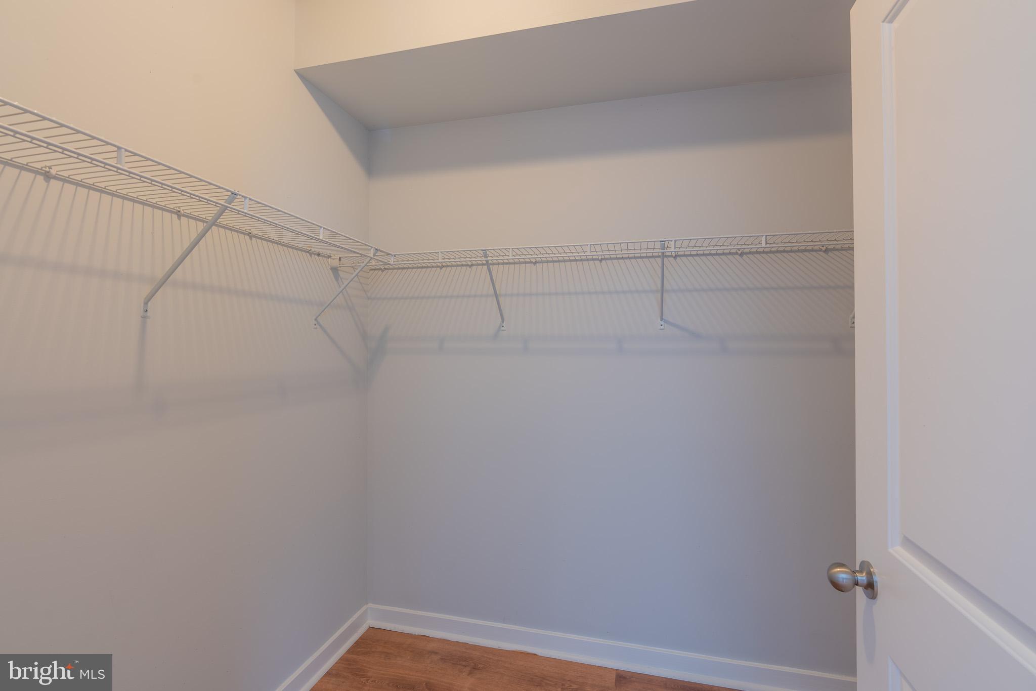 OLDE KENSINGTON - Residential Lease