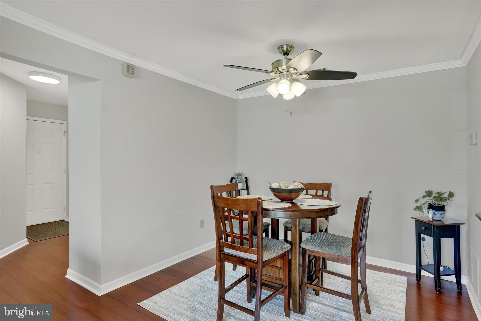 SOCIETY PL - Residential