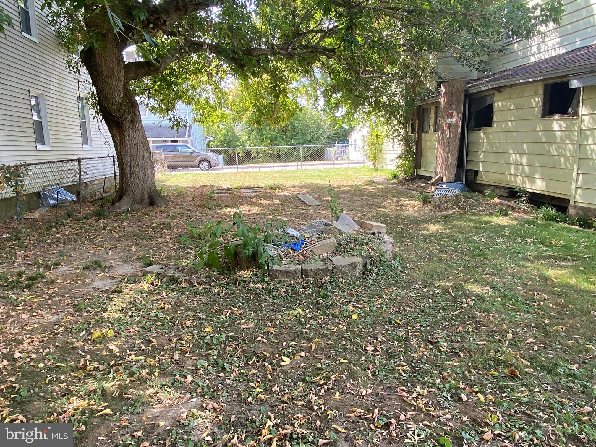 ELKTON - Residential