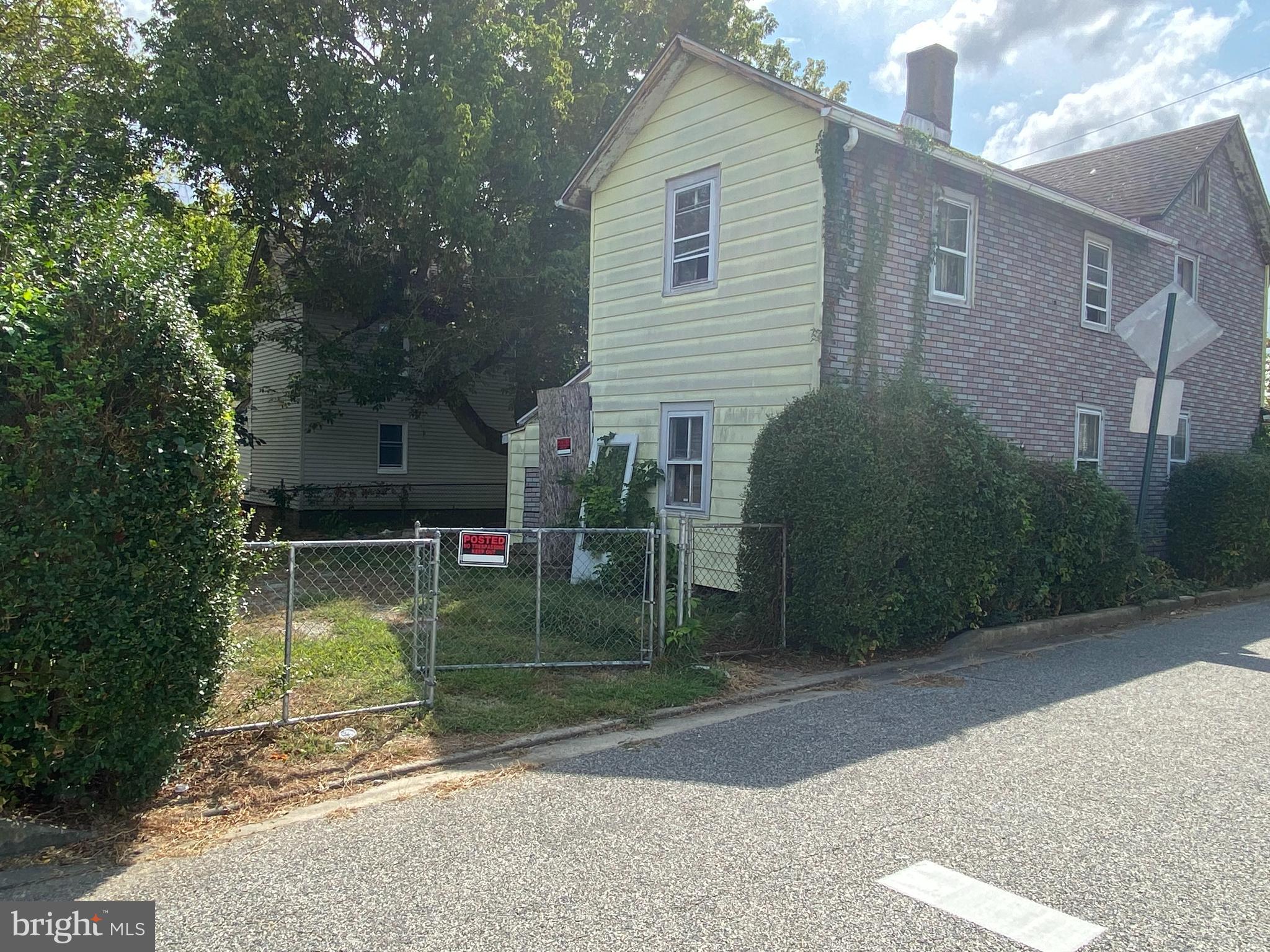 ELKTON - Residential