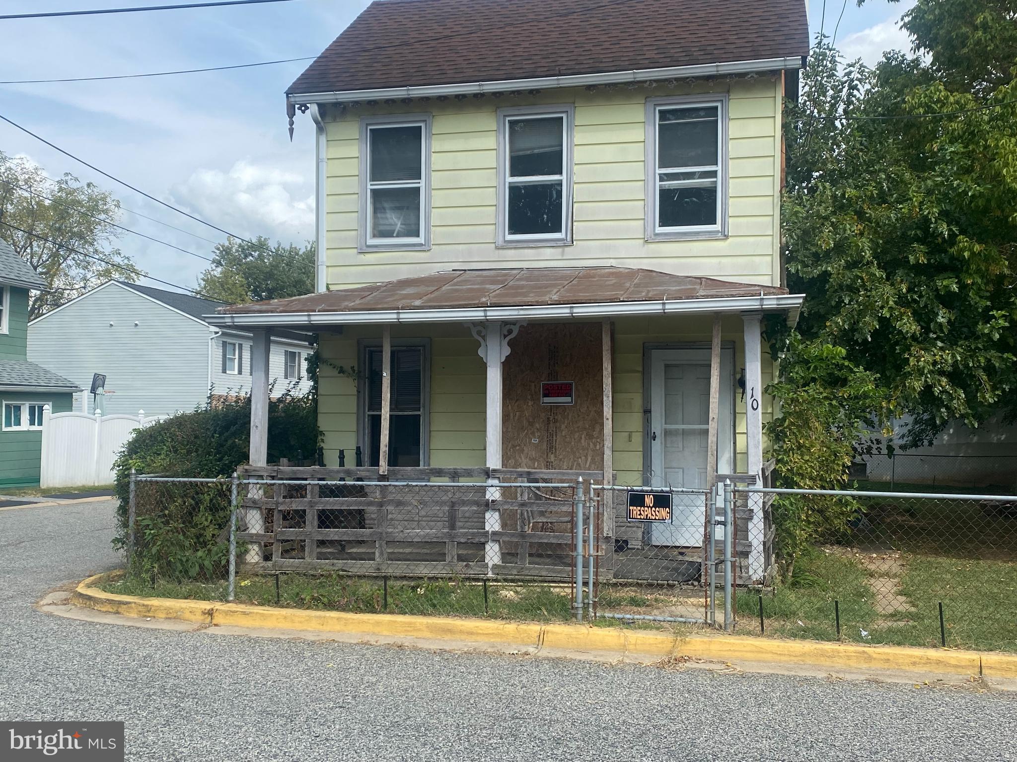 ELKTON - Residential