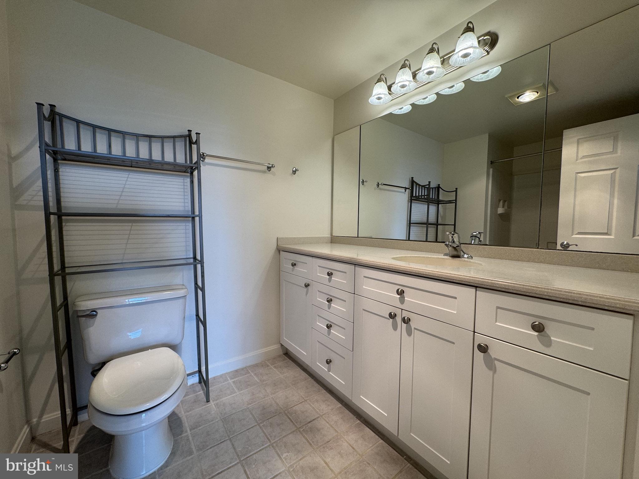 NORTHAMPTON - Residential Lease