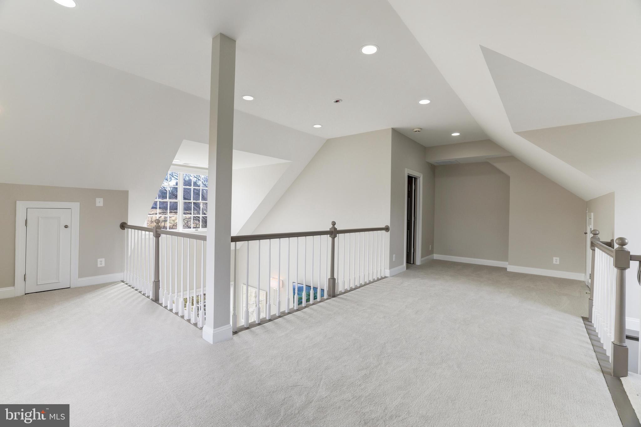 DOWN PATRICK FARM - Residential