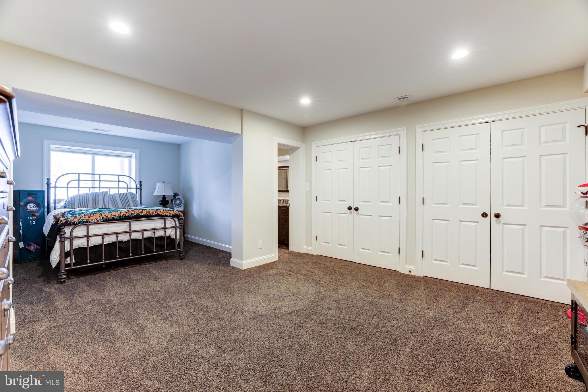 DOWN PATRICK FARM - Residential