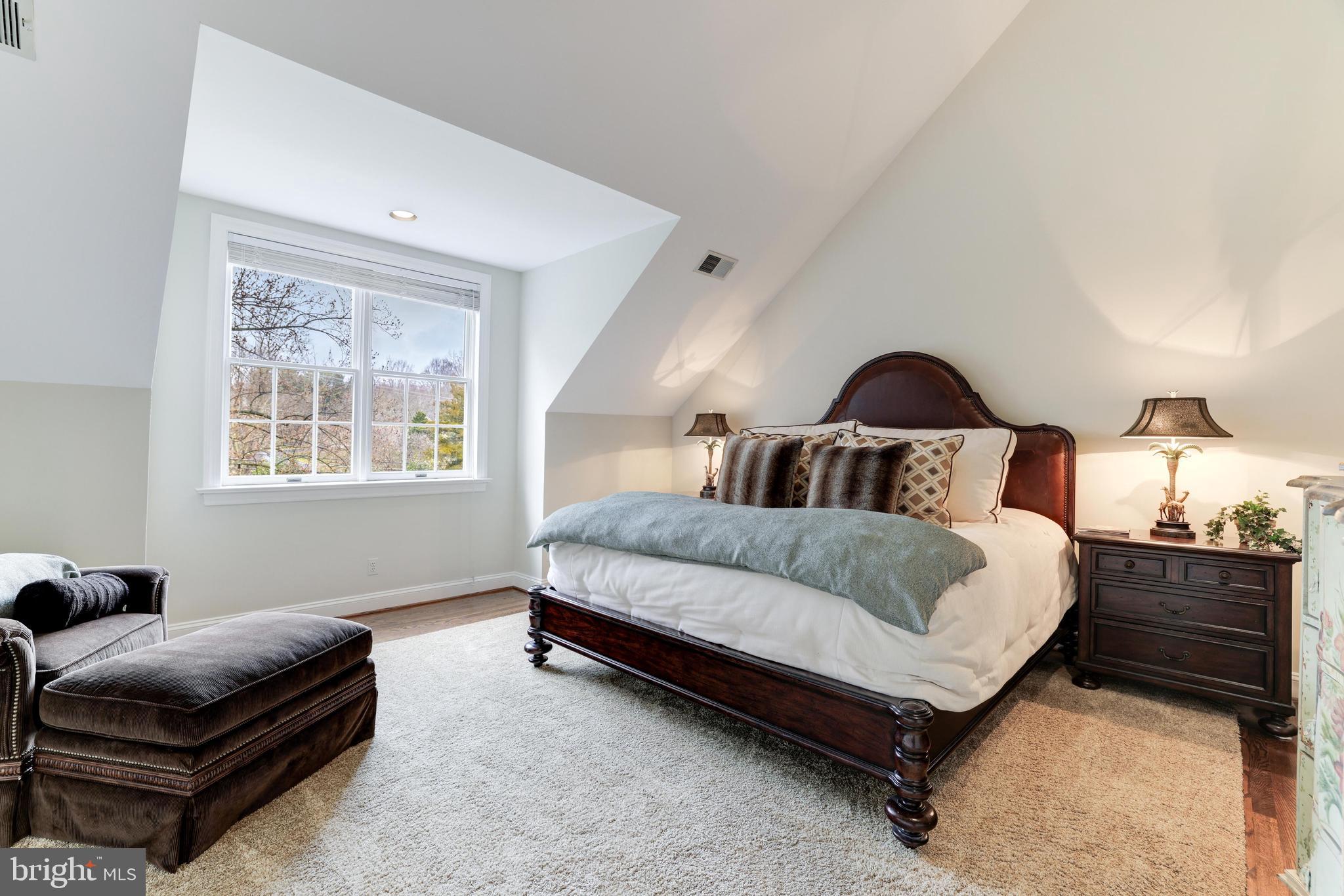 DOWN PATRICK FARM - Residential