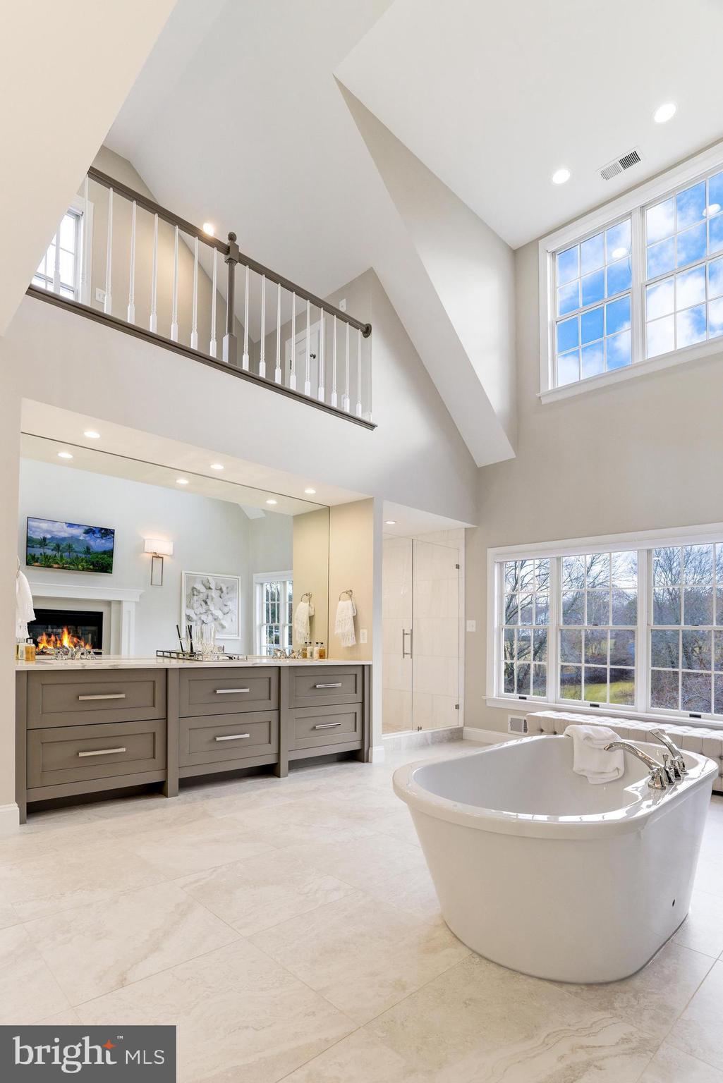 DOWN PATRICK FARM - Residential