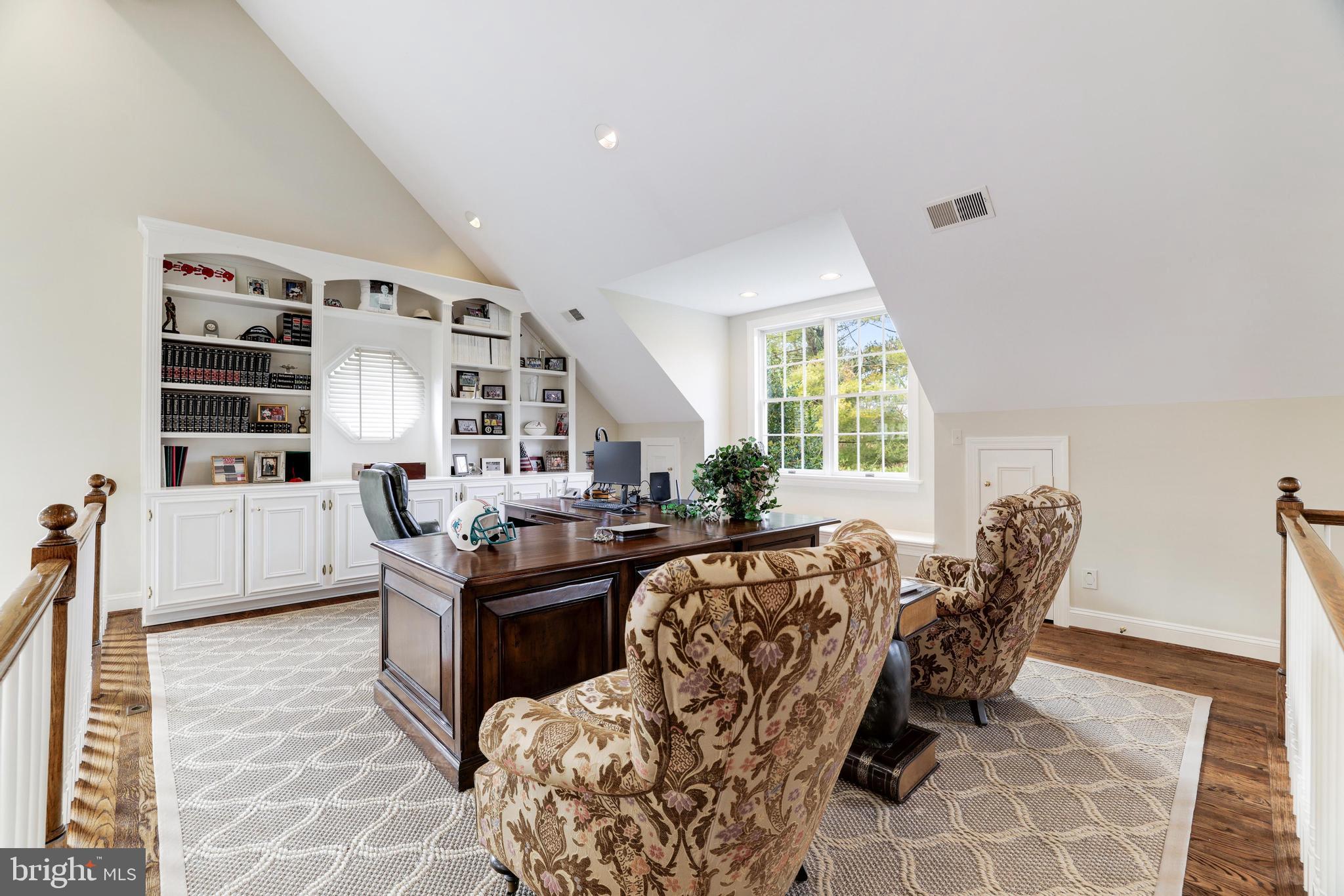 DOWN PATRICK FARM - Residential