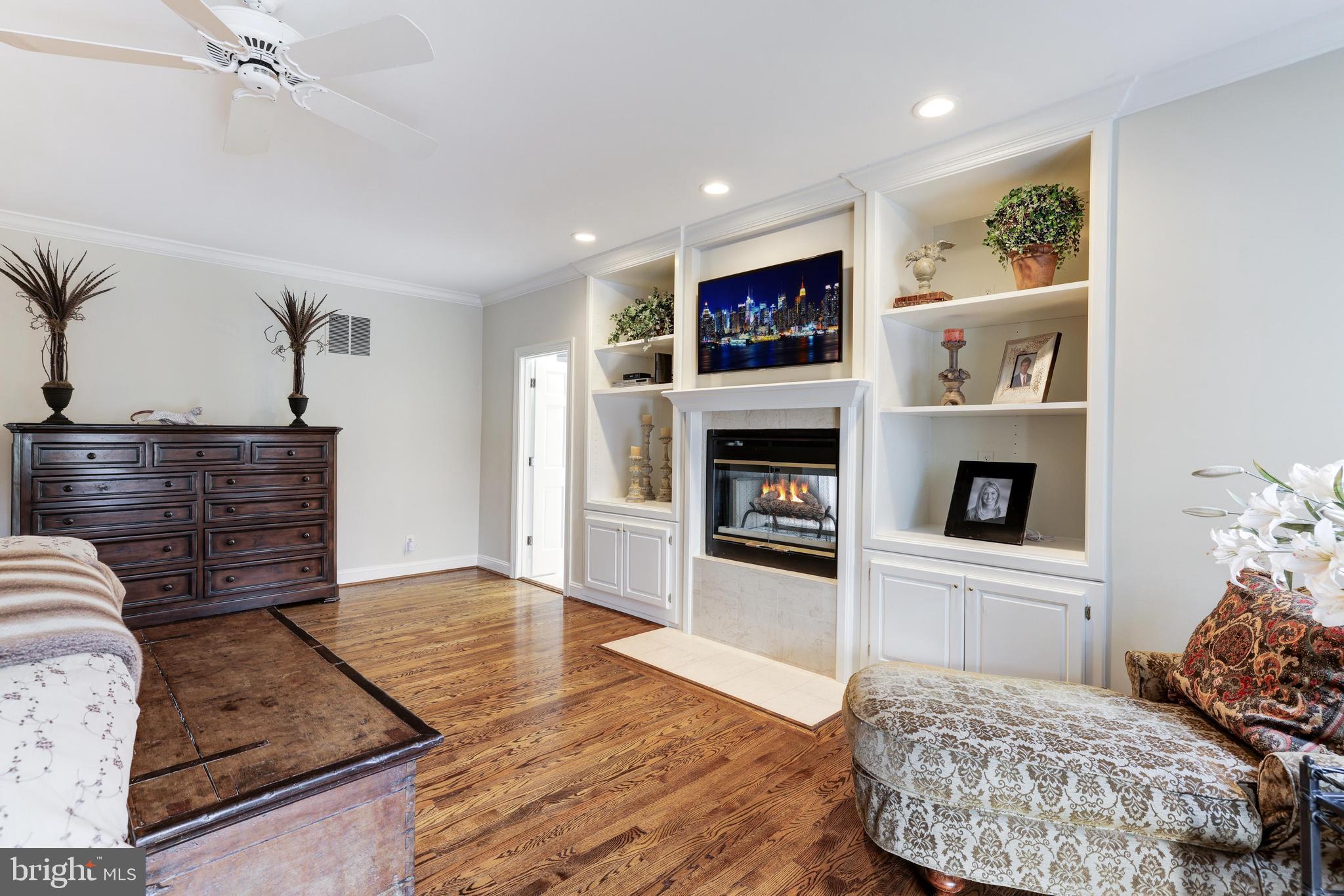 DOWN PATRICK FARM - Residential