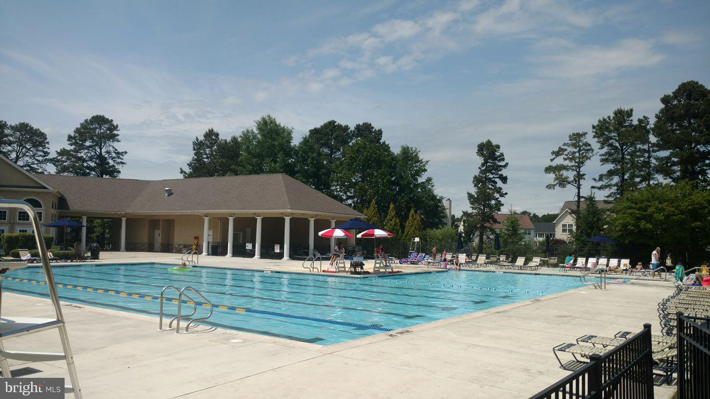 WILTONS CORNER - Residential