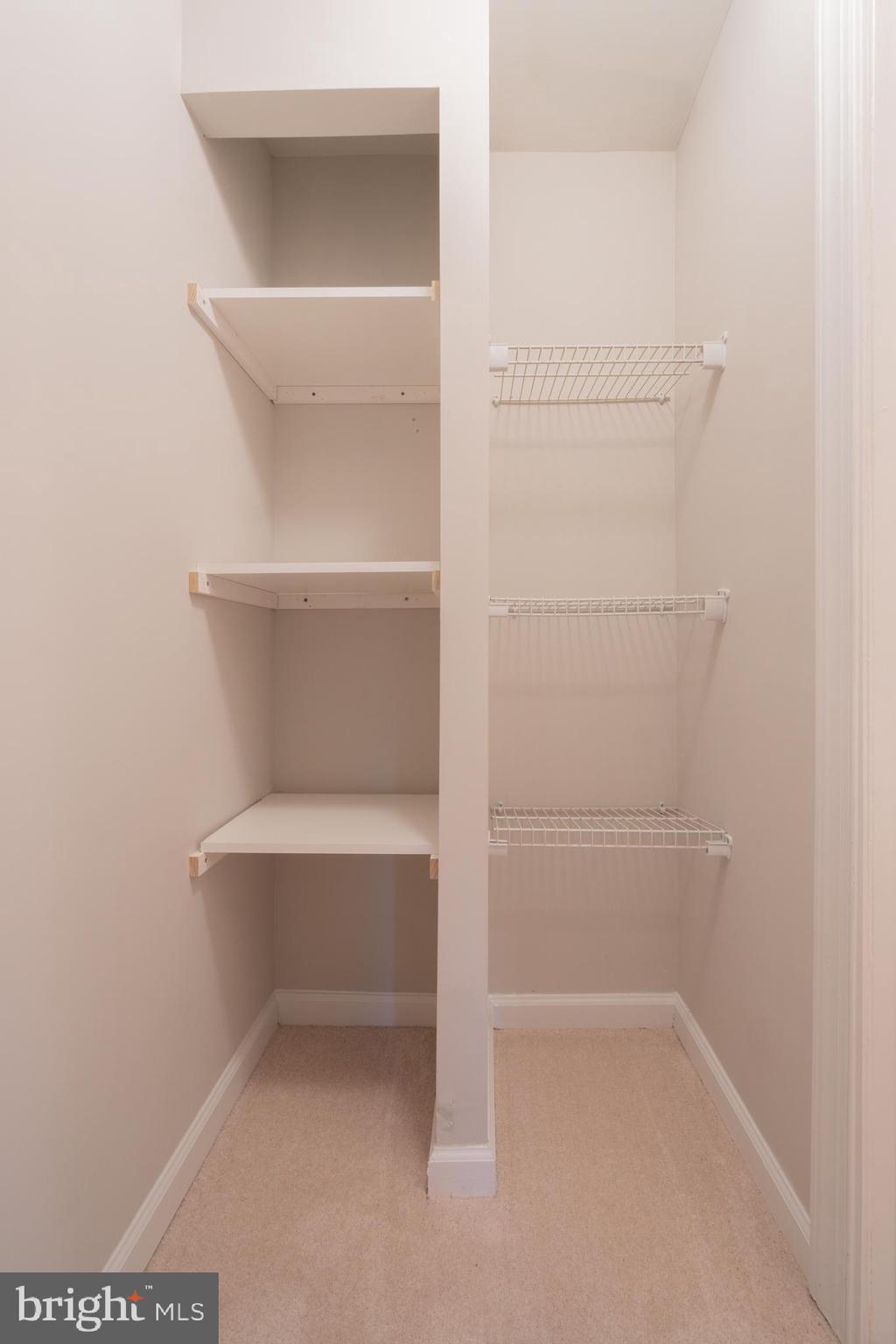 ADDISON HEIGHTS - Residential Lease