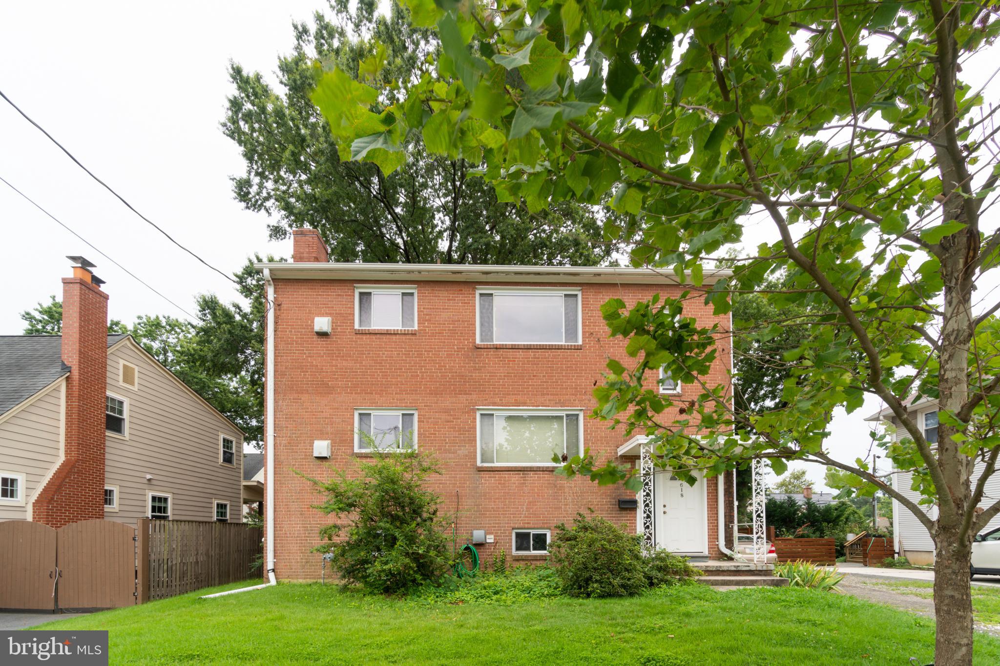 ADDISON HEIGHTS - Residential Lease