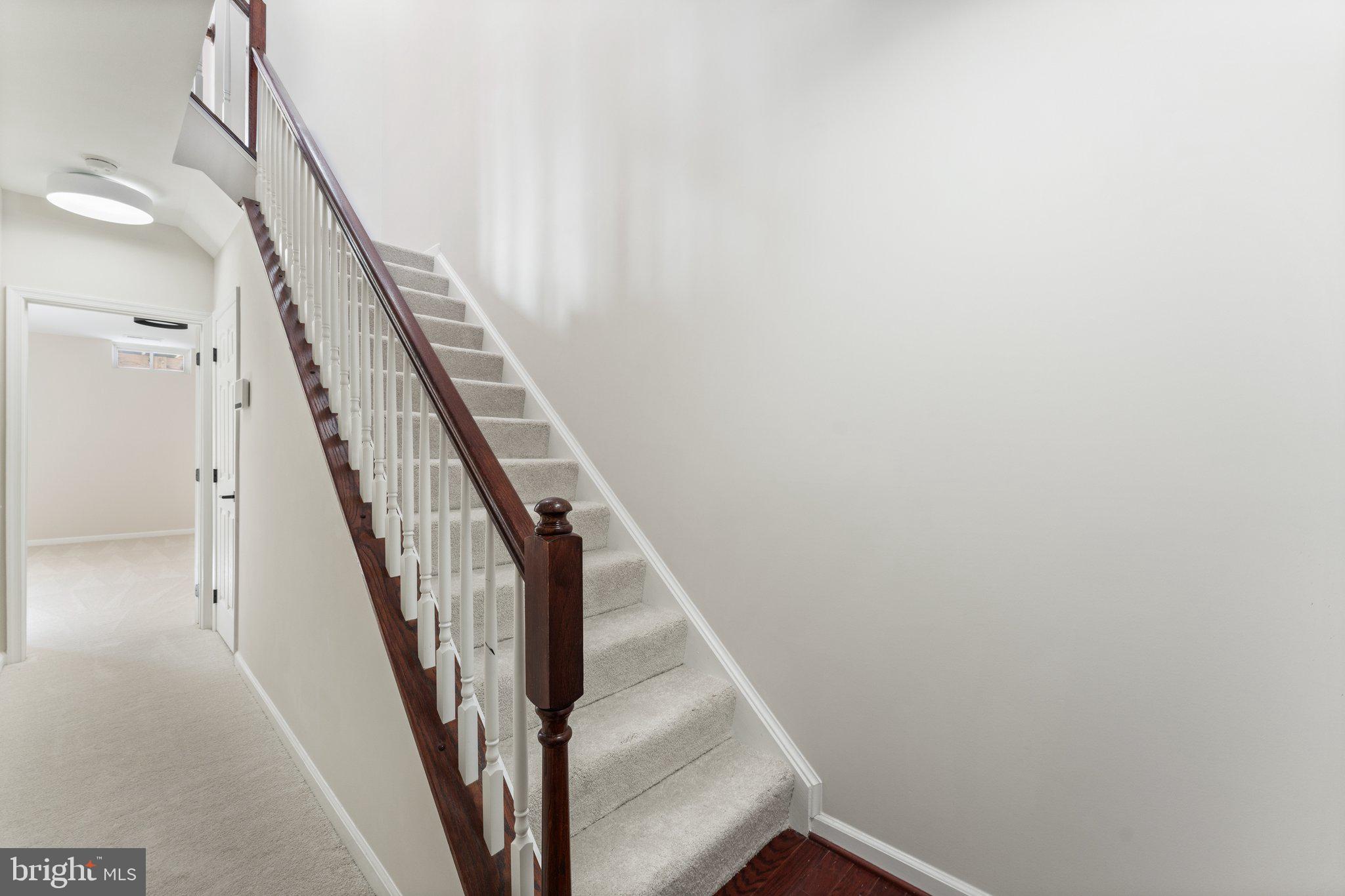 RIVER OAKS-BROOKFIELD CO - Residential