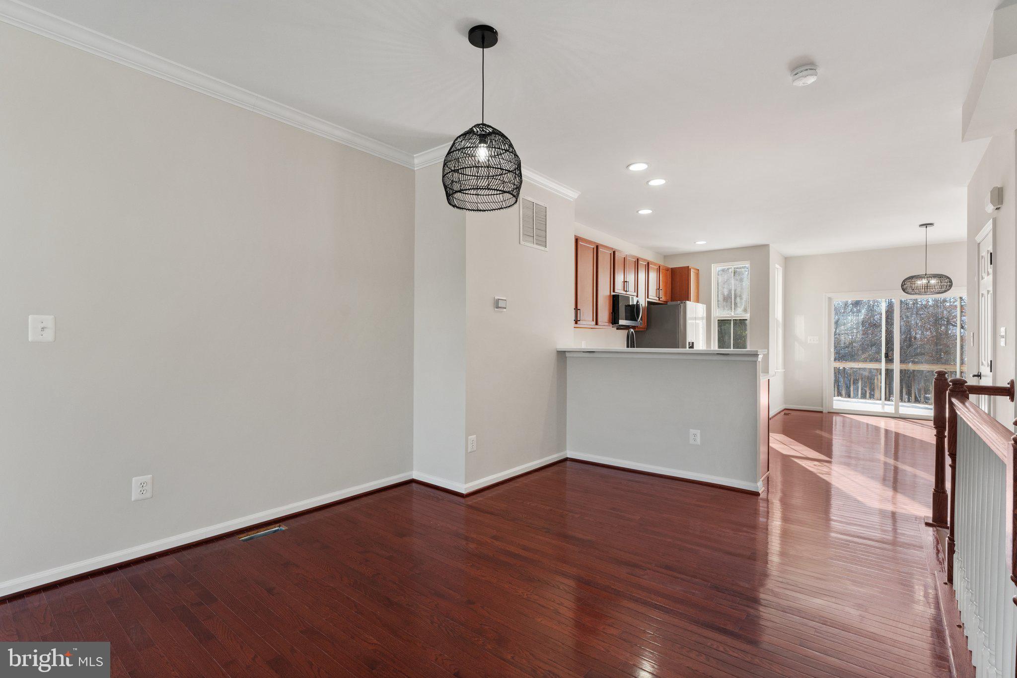 RIVER OAKS-BROOKFIELD CO - Residential