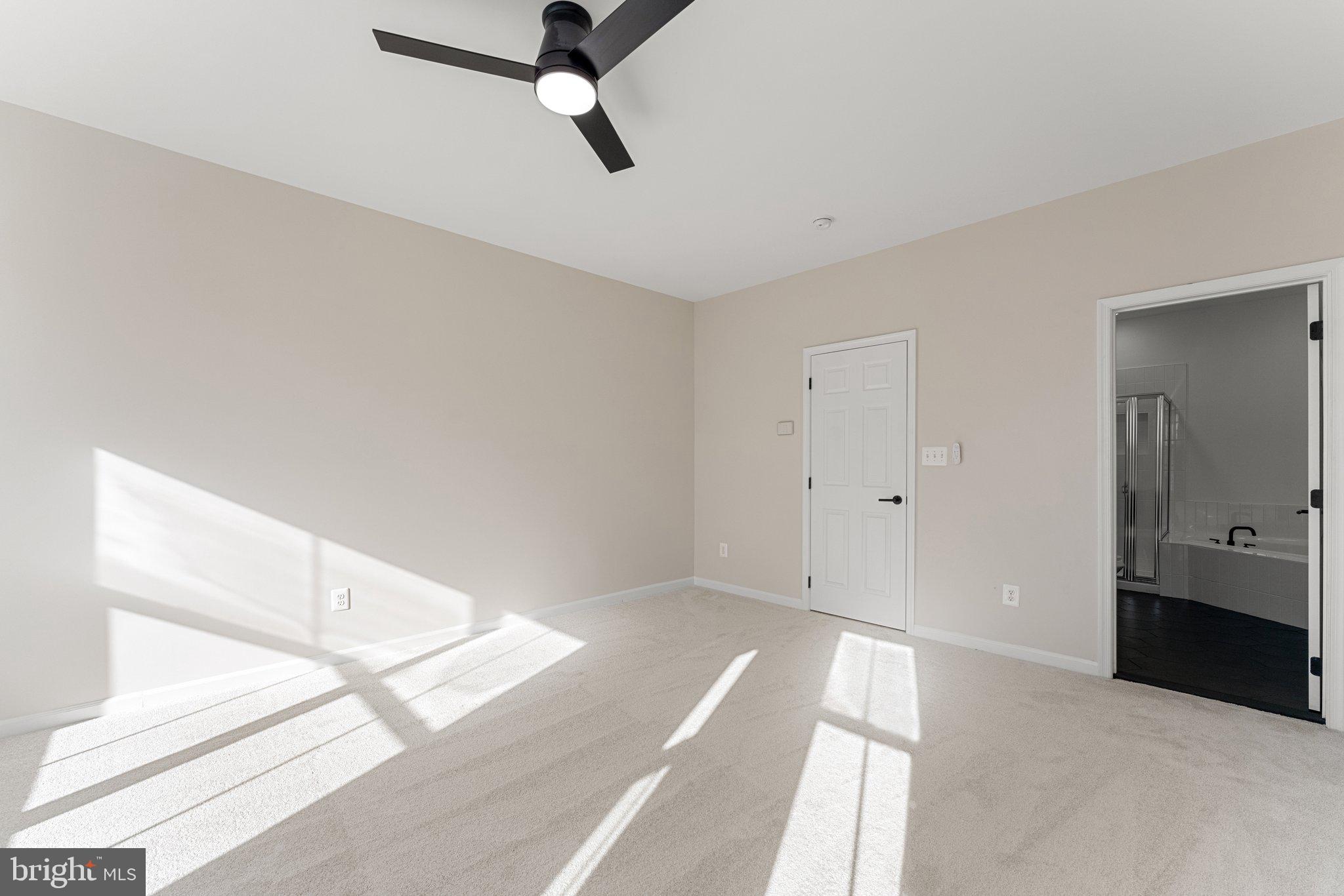 RIVER OAKS-BROOKFIELD CO - Residential