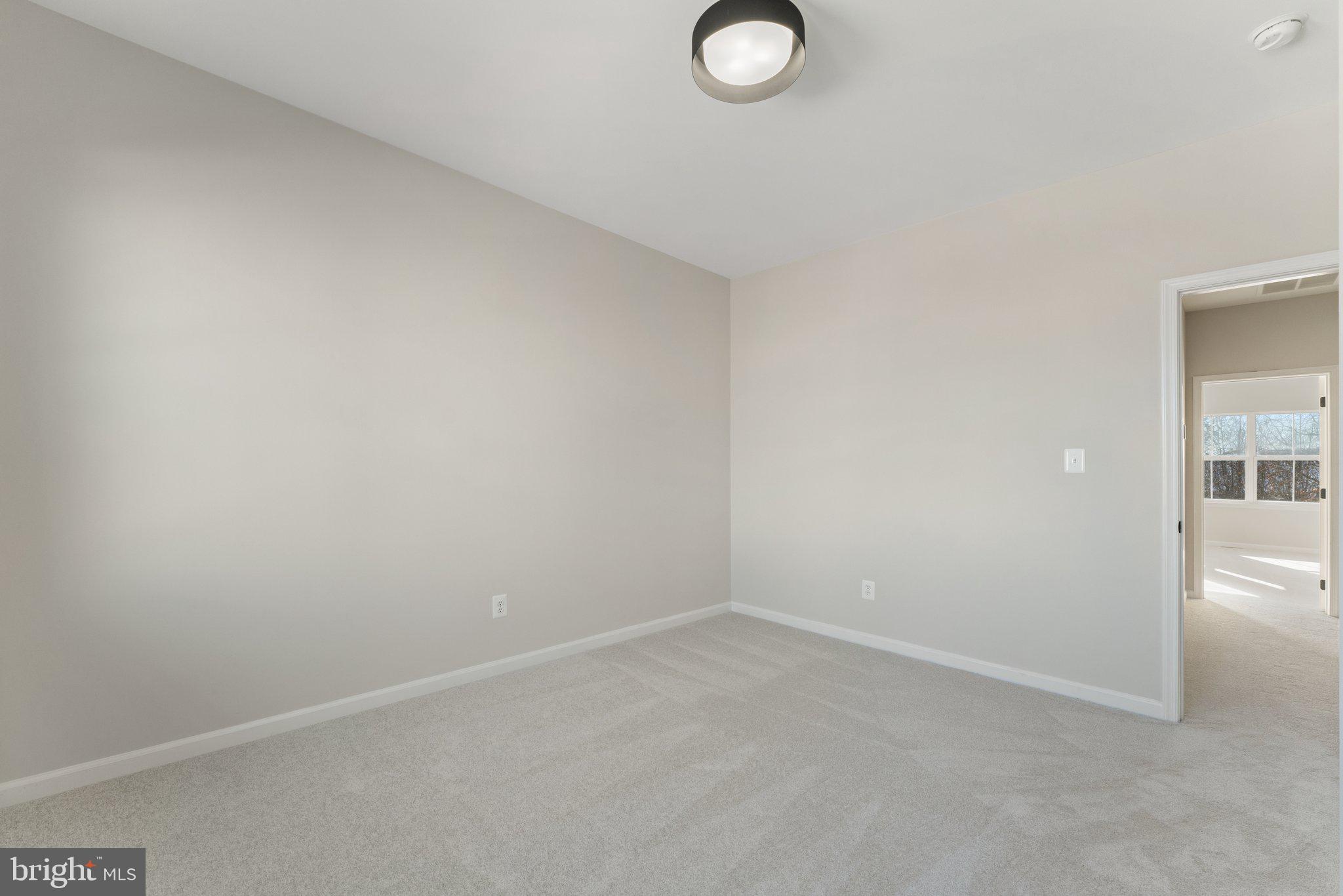 RIVER OAKS-BROOKFIELD CO - Residential