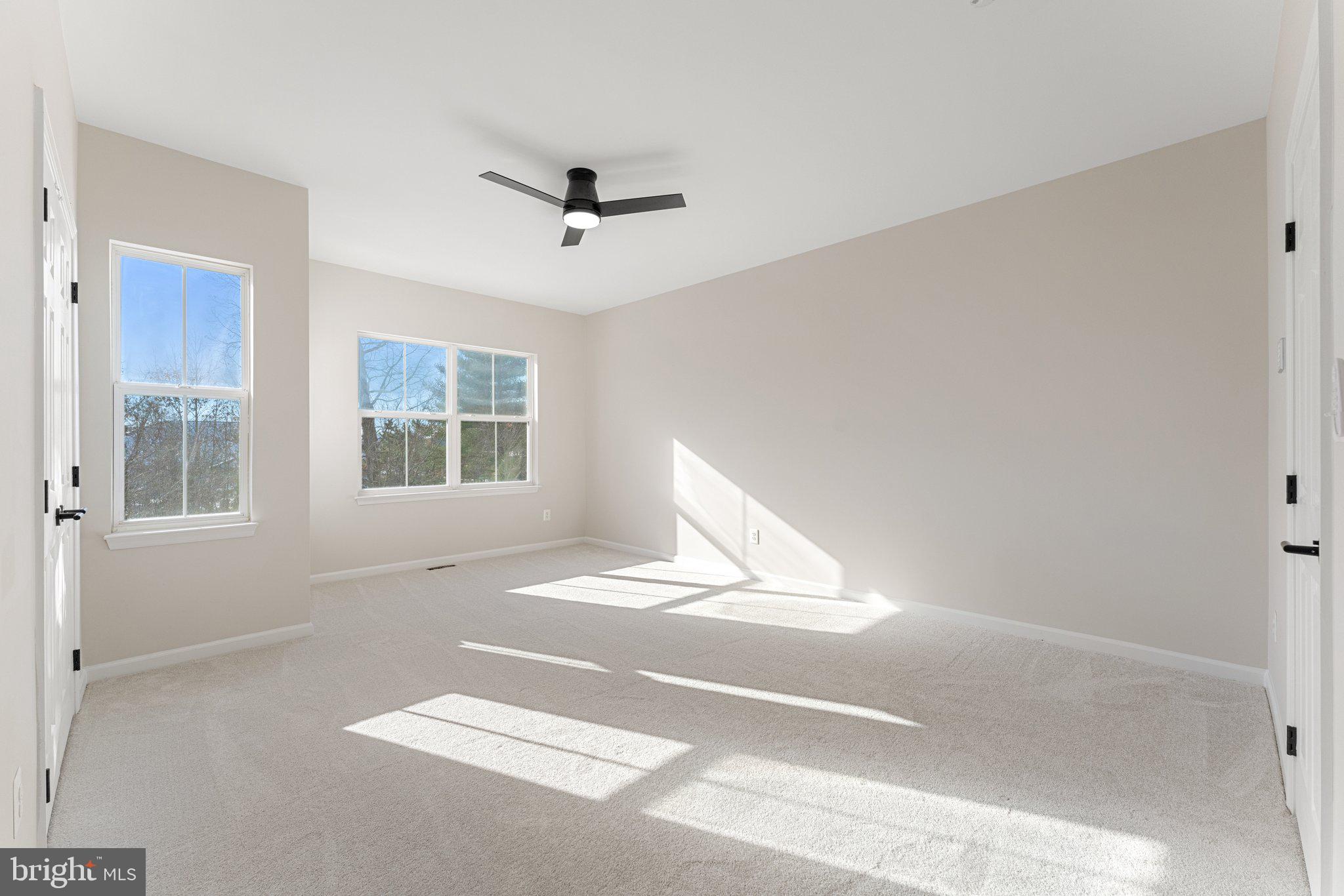 RIVER OAKS-BROOKFIELD CO - Residential