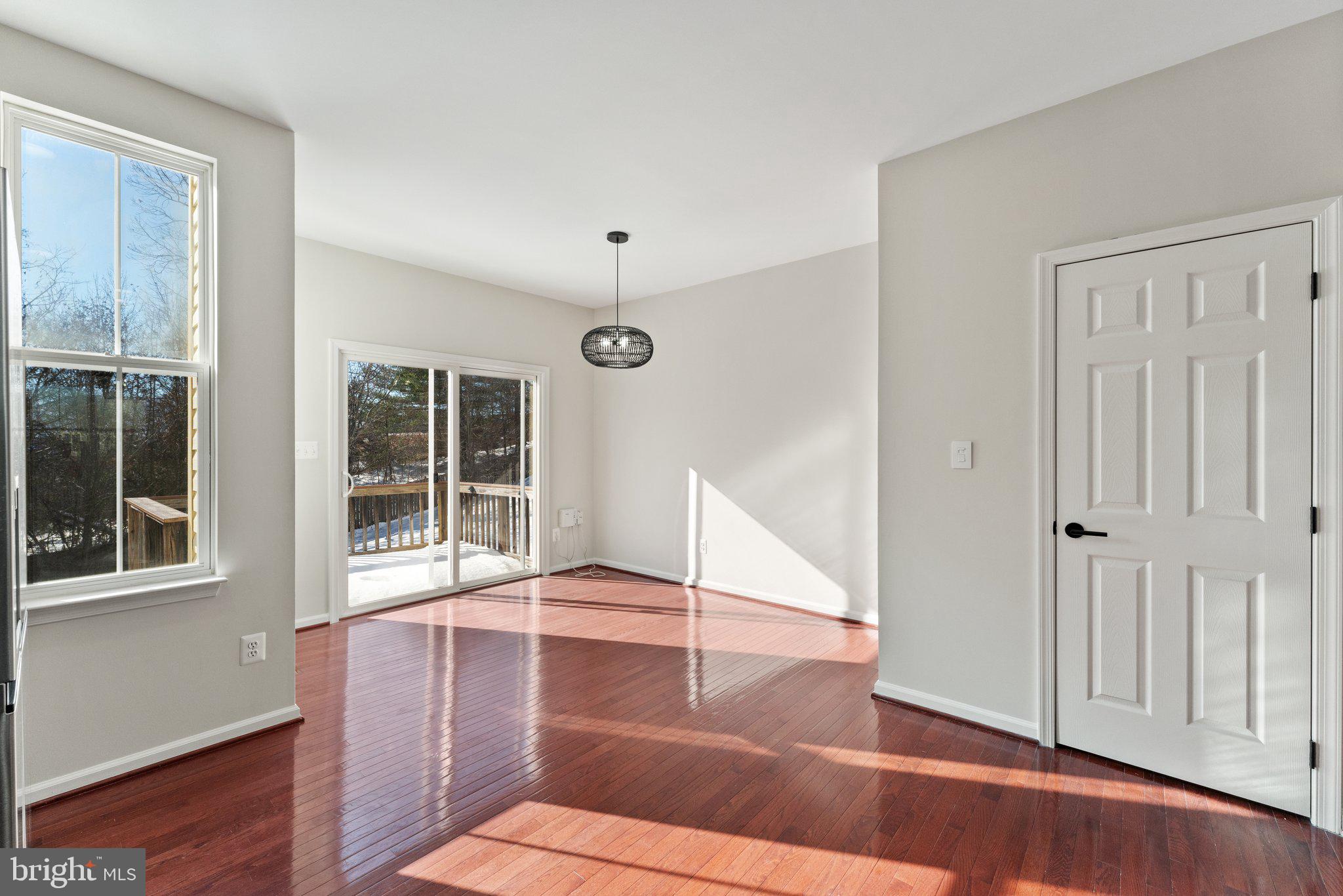 RIVER OAKS-BROOKFIELD CO - Residential