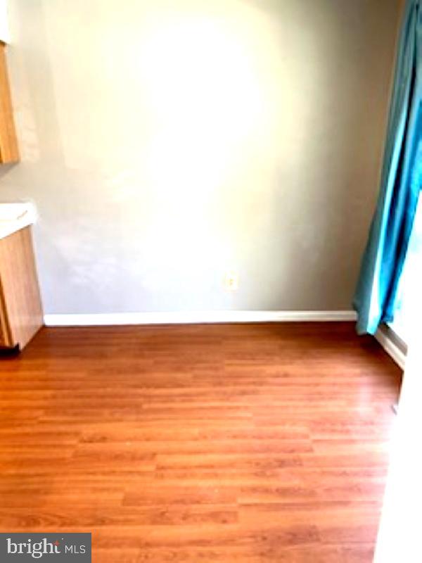 GLEN ORA - PLAT 9 - Residential Lease