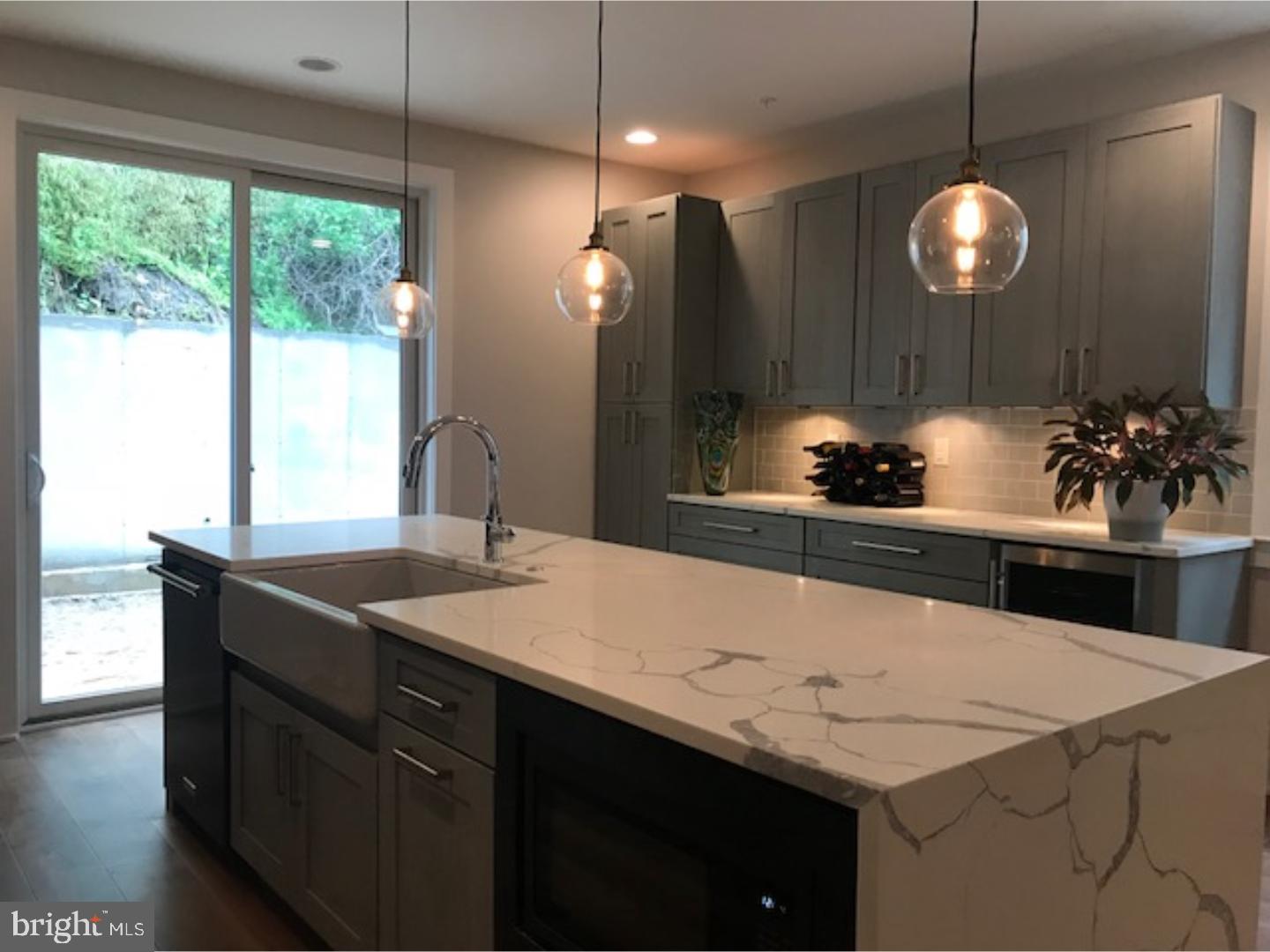 MANAYUNK - Residential