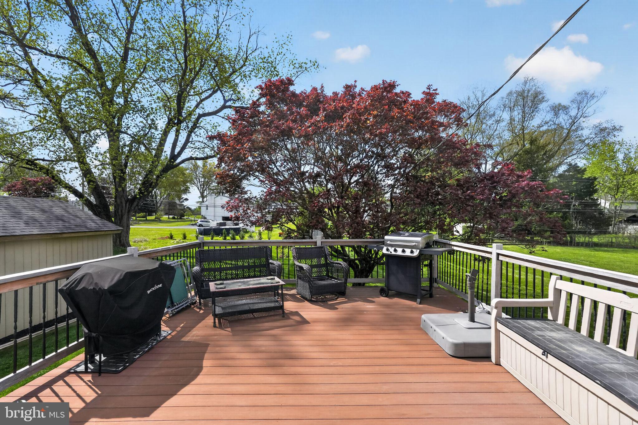 CHURCHVILLE MANOR - Residential