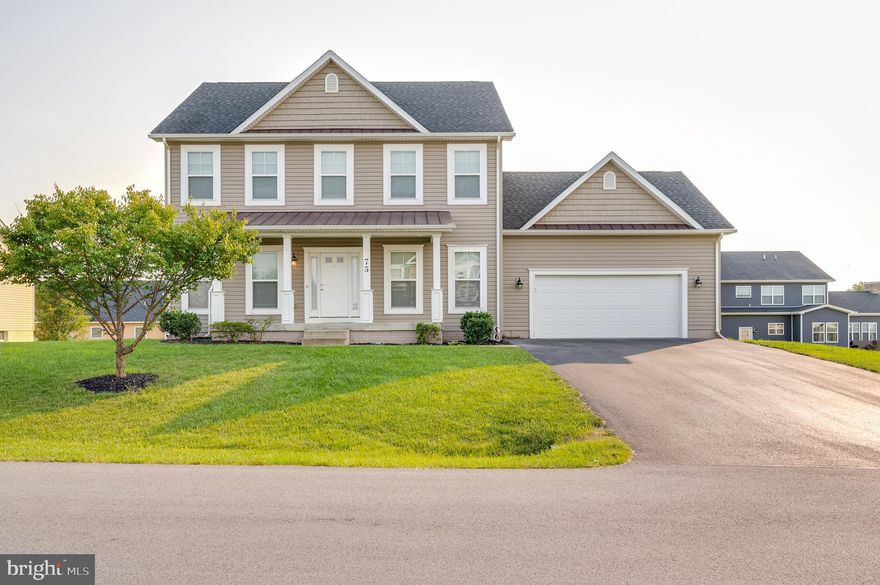 Back on Market - not because of anything to do with property or seller - personal reason of buyer.  This is a lot of house for the money.  Very motivated seller so come take a look and make an offer on this  4 BR home in a very desirable location -  Bridle Creek - one of the more desirable neighborhoods in Berkeley County.   Full basement-plumbed for future bath. Home upgraded with smart alram system and doorbell.  Open flow from kitchen to family room.  Separate dining and living room. Amenities include: Island kitchen with granite counters & maple cabinetry,  Hardwood floors. 4 Bedroom home 2.5 bath  - finish the basement for even more space. There's a front porch and a back deck to enjoy sitting outside. Bridle Creek is a great place to call home.  Wide, Quiet streets - close to schools and shopping.  Nice neighbors --  Low HOA fee.   Home sold as is.