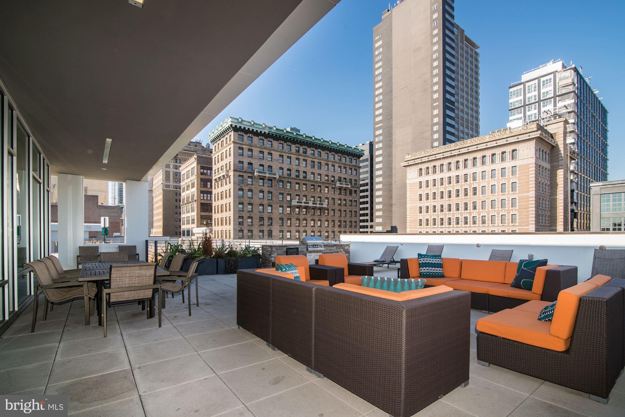 WASHINGTON SQ - Residential Lease