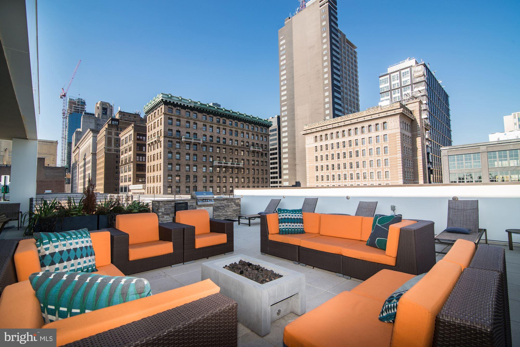 WASHINGTON SQ - Residential Lease