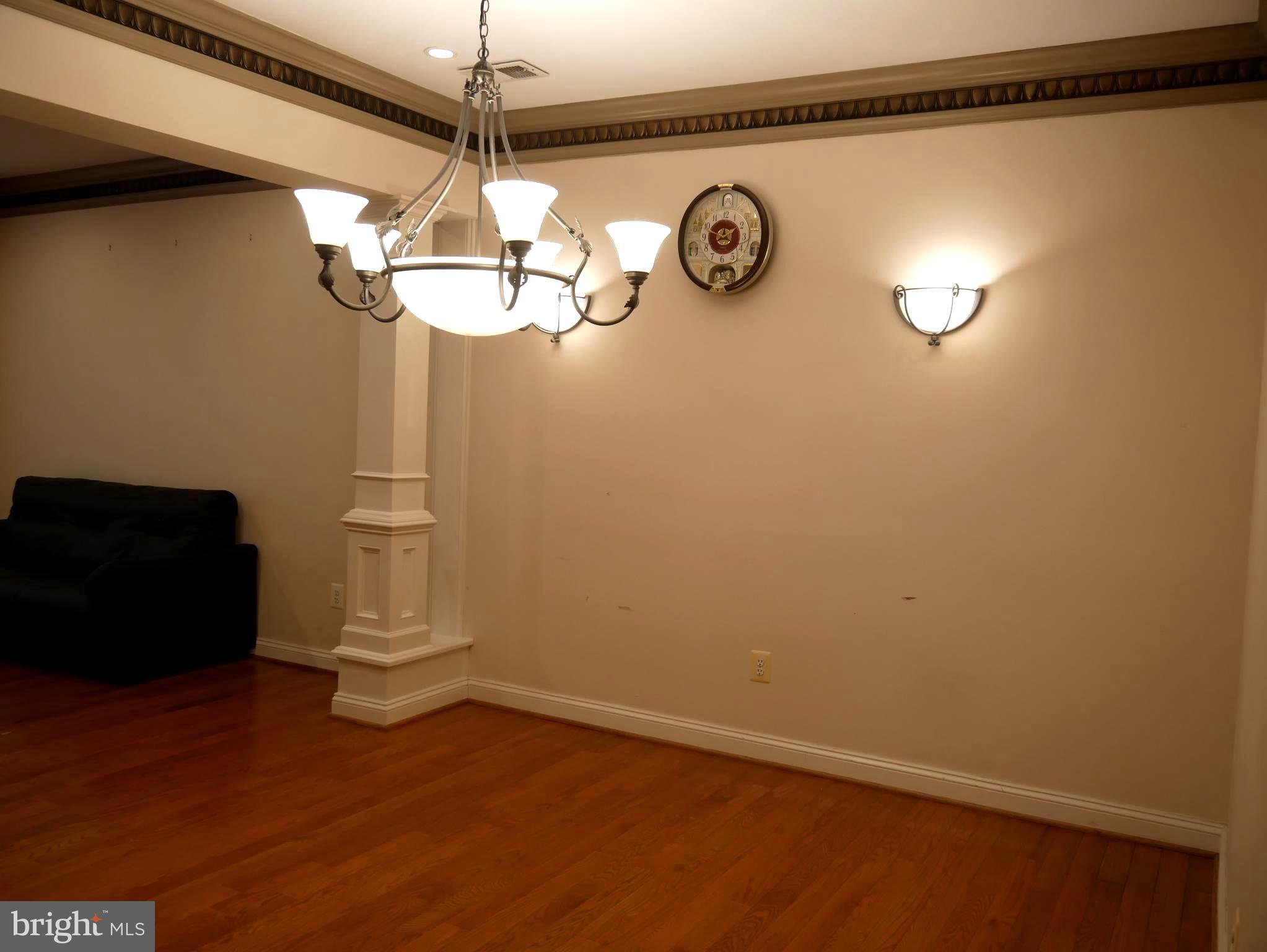 KING FARM WATKINS POND - Residential Lease