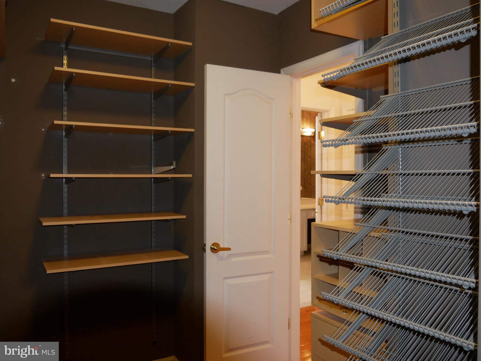 KING FARM WATKINS POND - Residential Lease