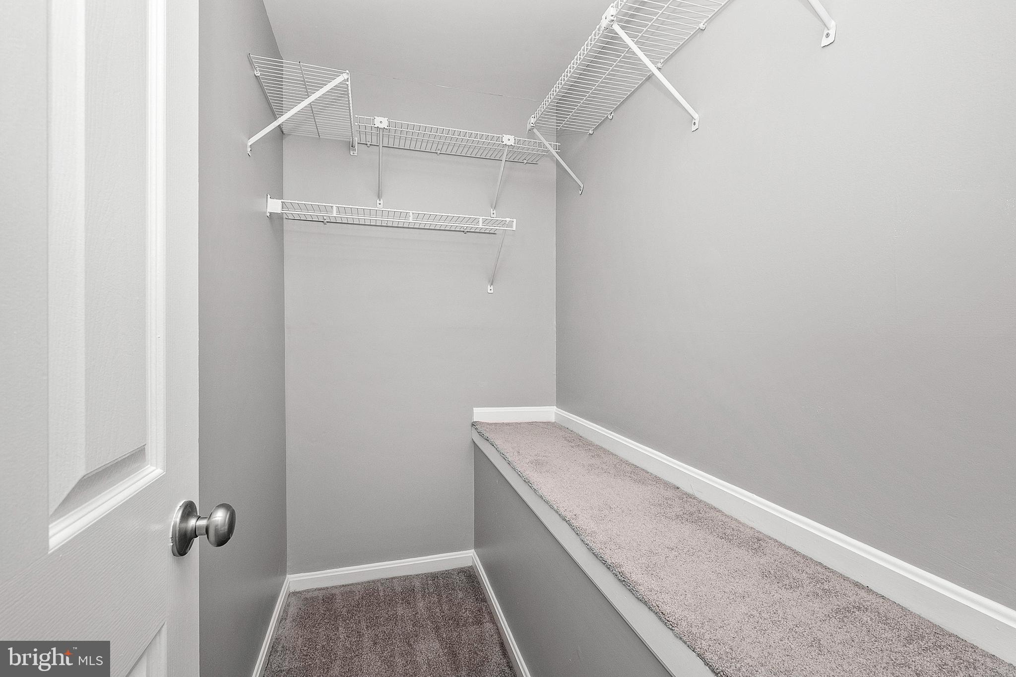 RIVERCHASE CONDOS - Residential