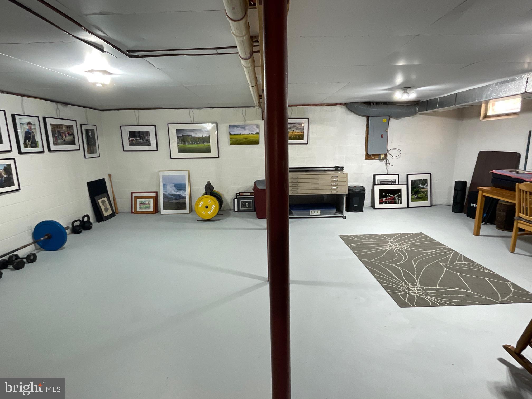 QUAIL HEIGHTS - Residential