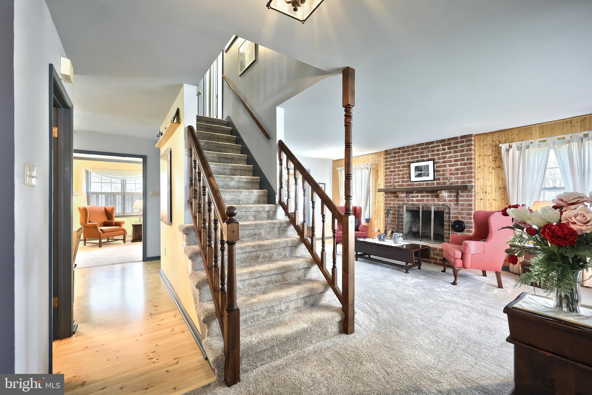 QUAIL HEIGHTS - Residential