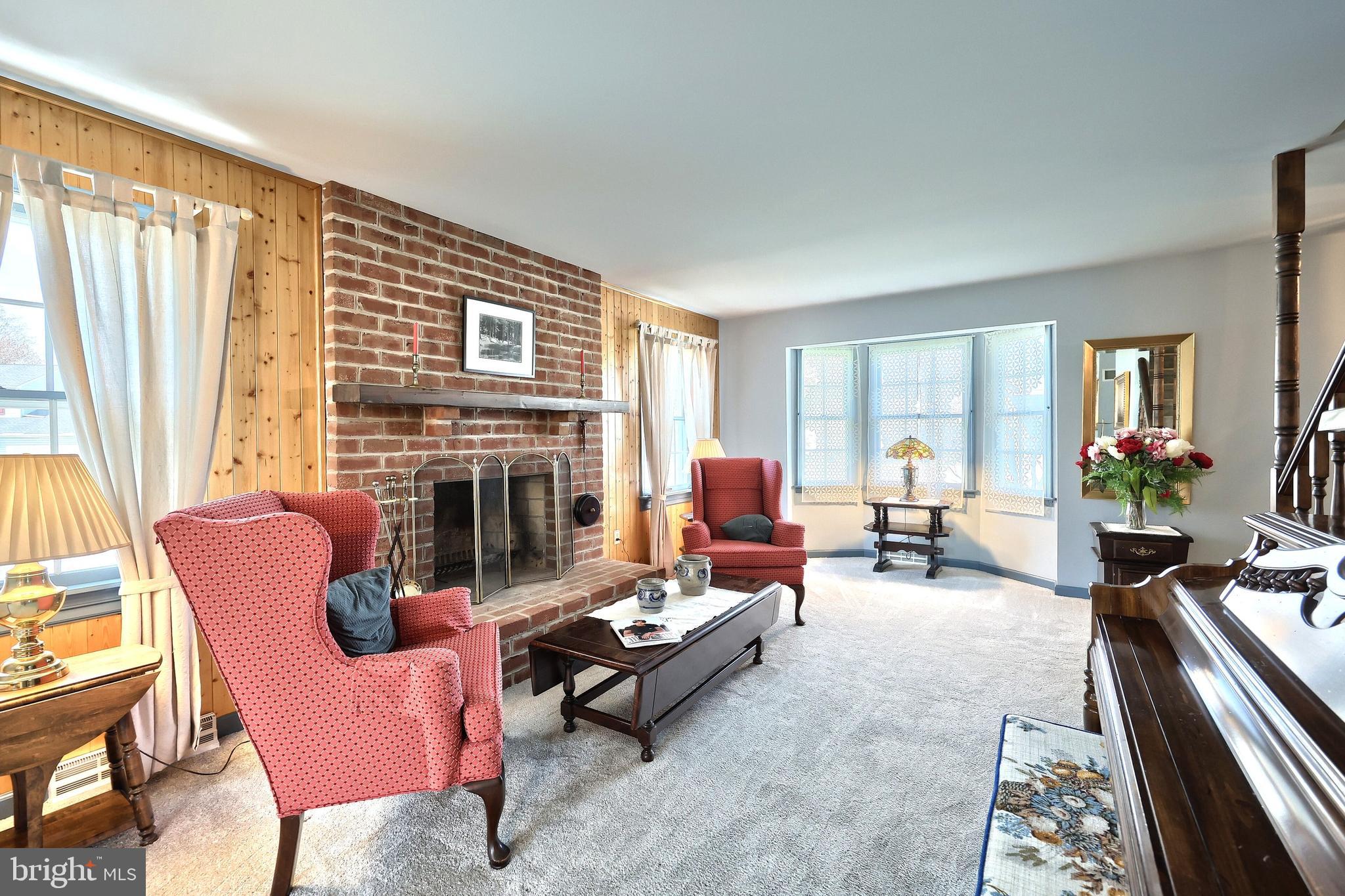 QUAIL HEIGHTS - Residential