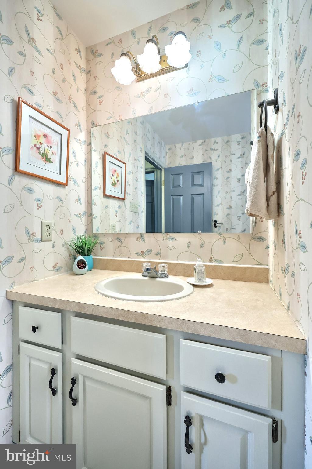 QUAIL HEIGHTS - Residential