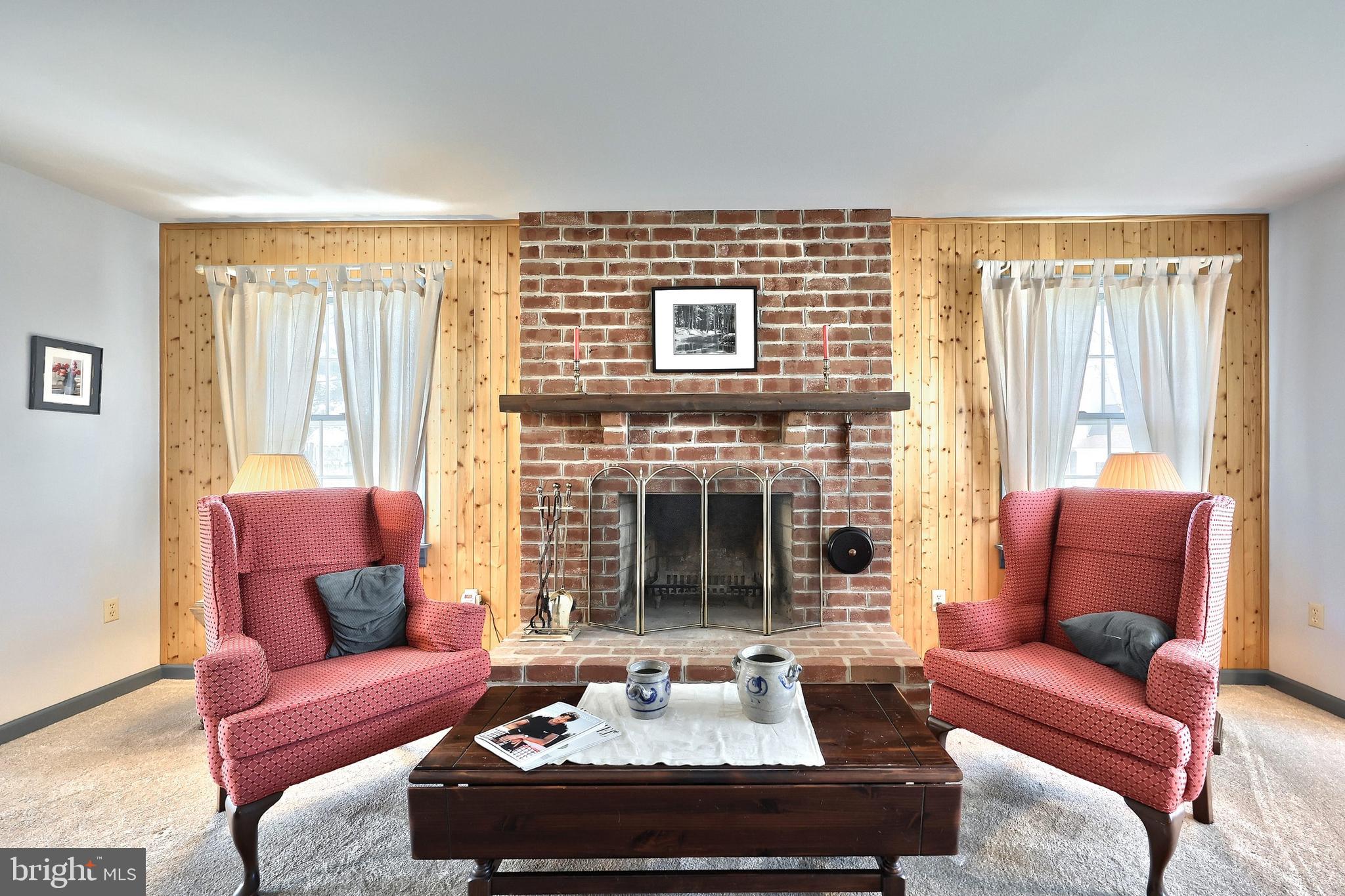 QUAIL HEIGHTS - Residential