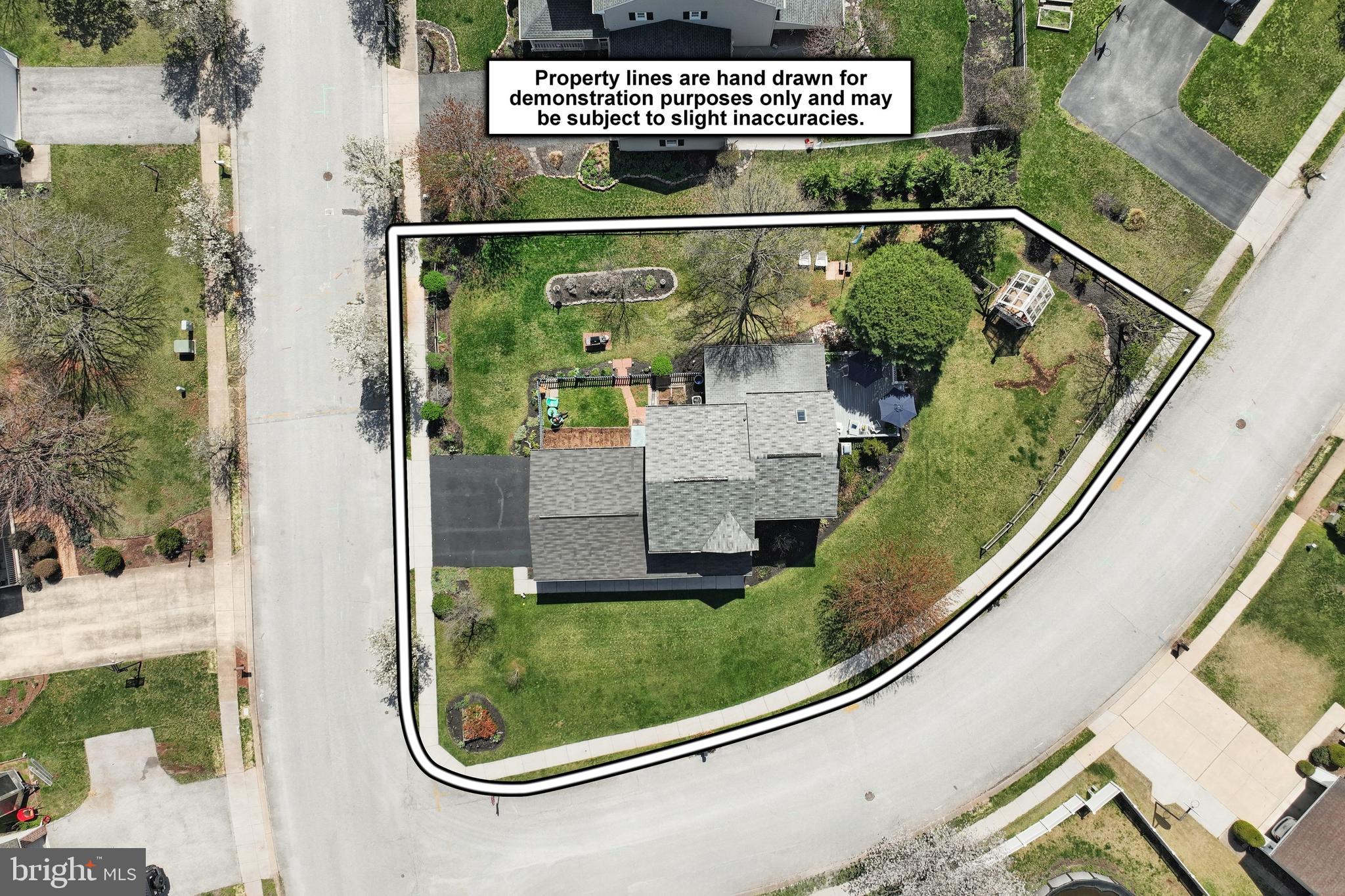 QUAIL HEIGHTS - Residential