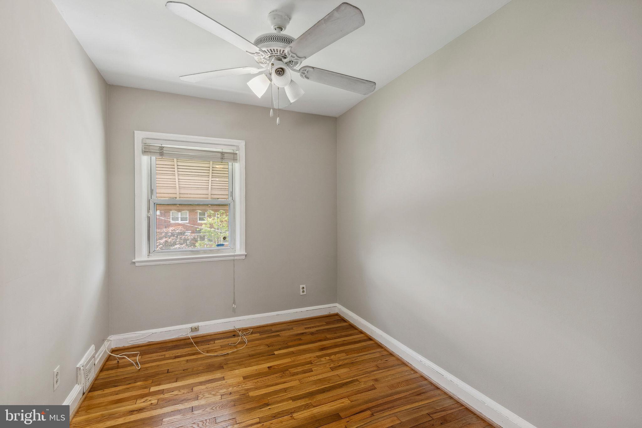NORTHWOOD - Residential