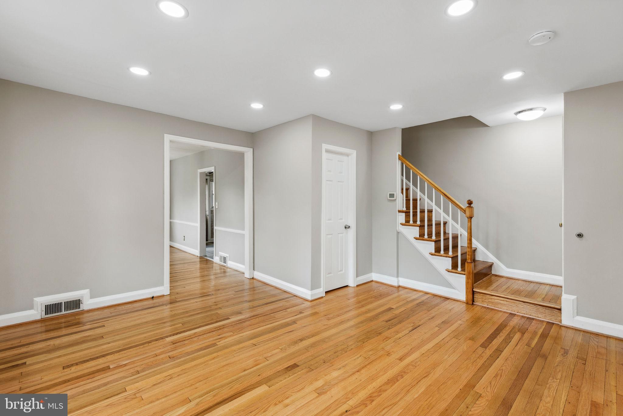 NORTHWOOD - Residential