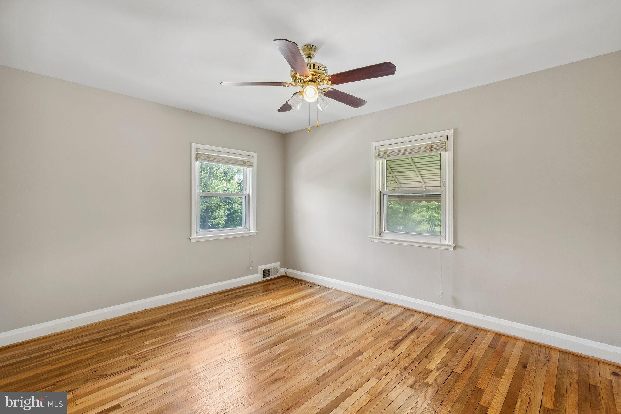 NORTHWOOD - Residential