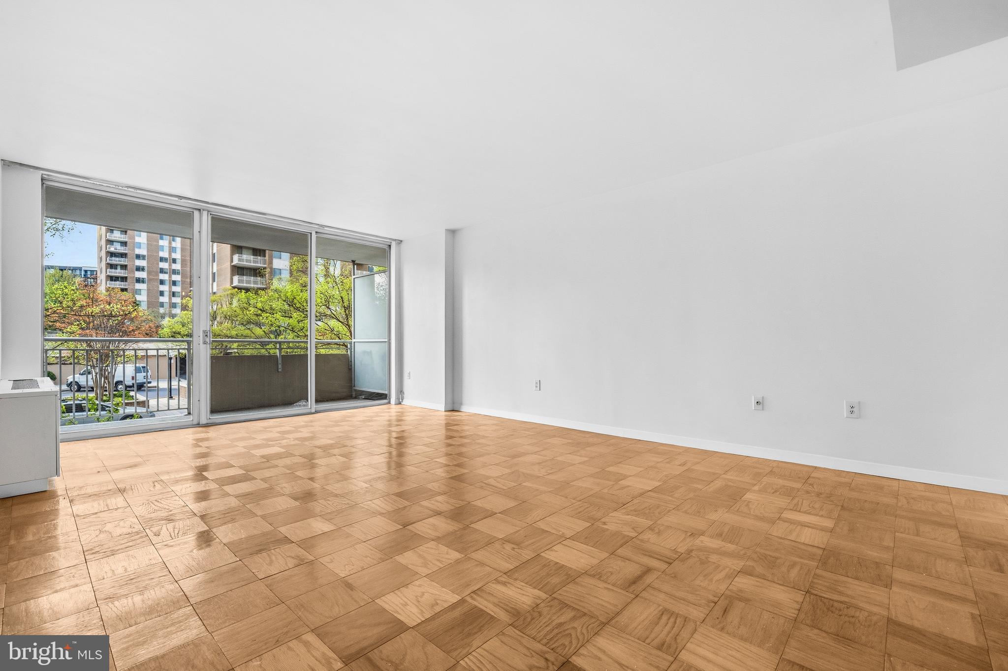 3001 VEAZEY TERRACE NW 615