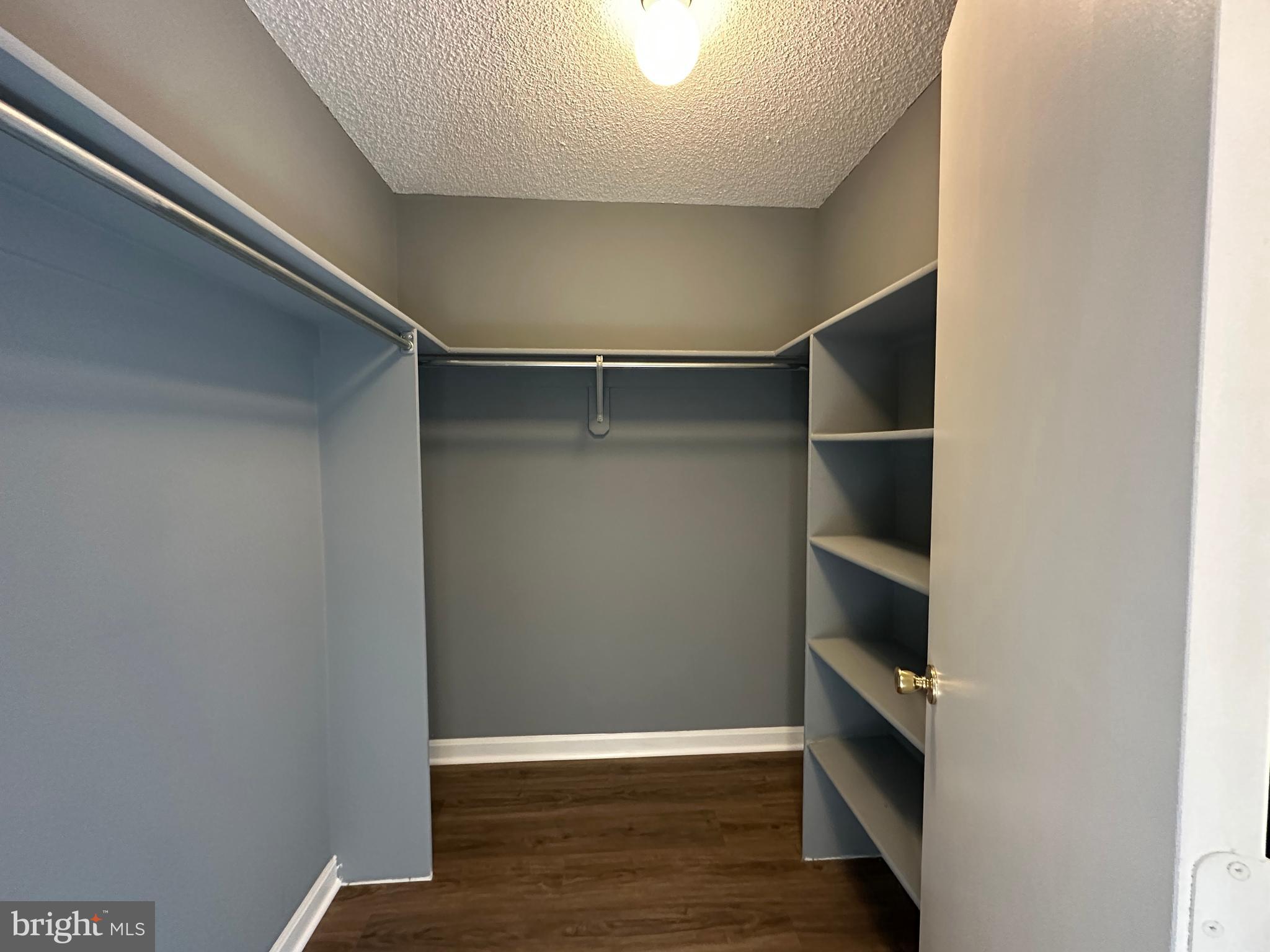 CHURCHILL VIEW - Residential Lease