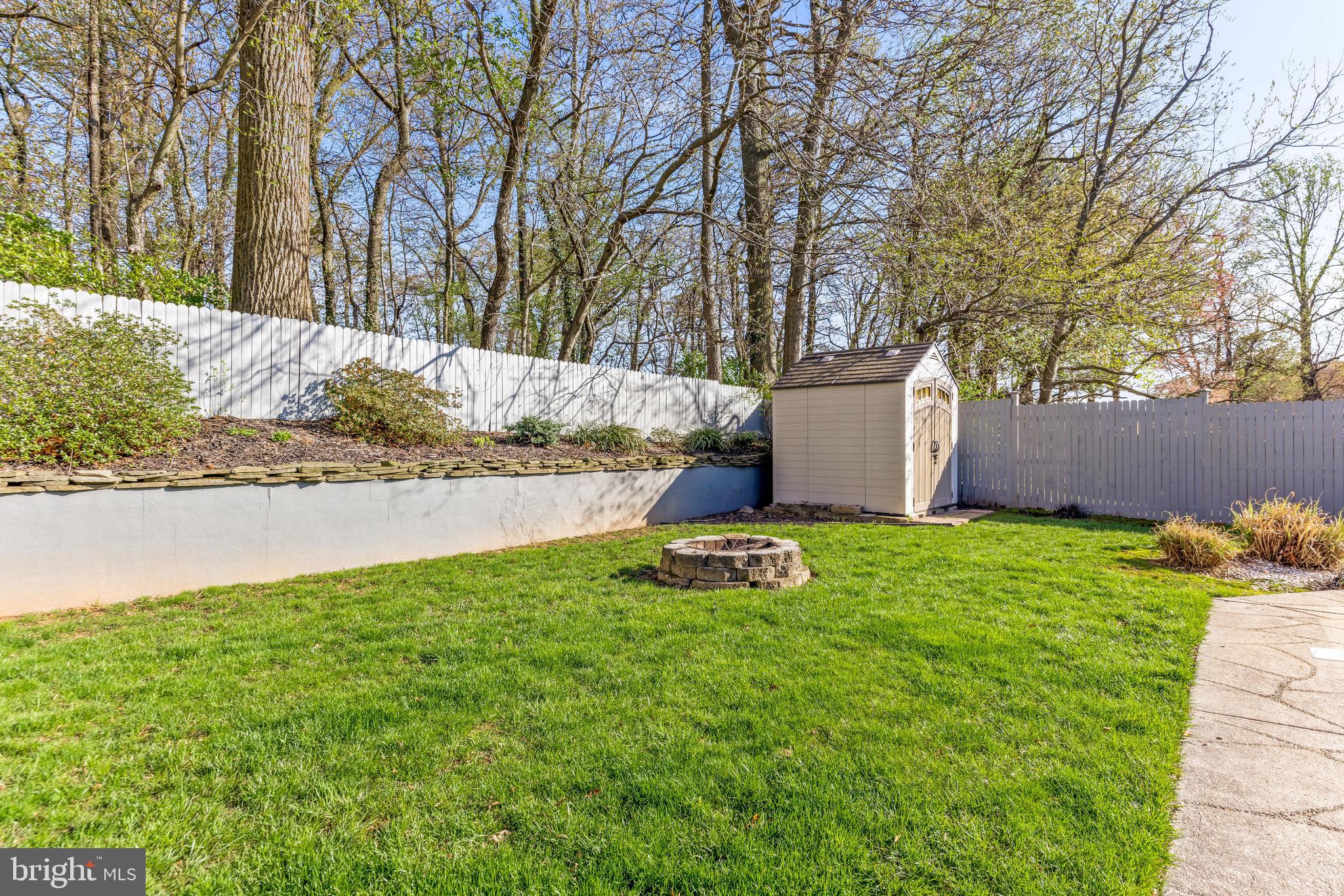 BRIEN RUN VILLAGE - Residential