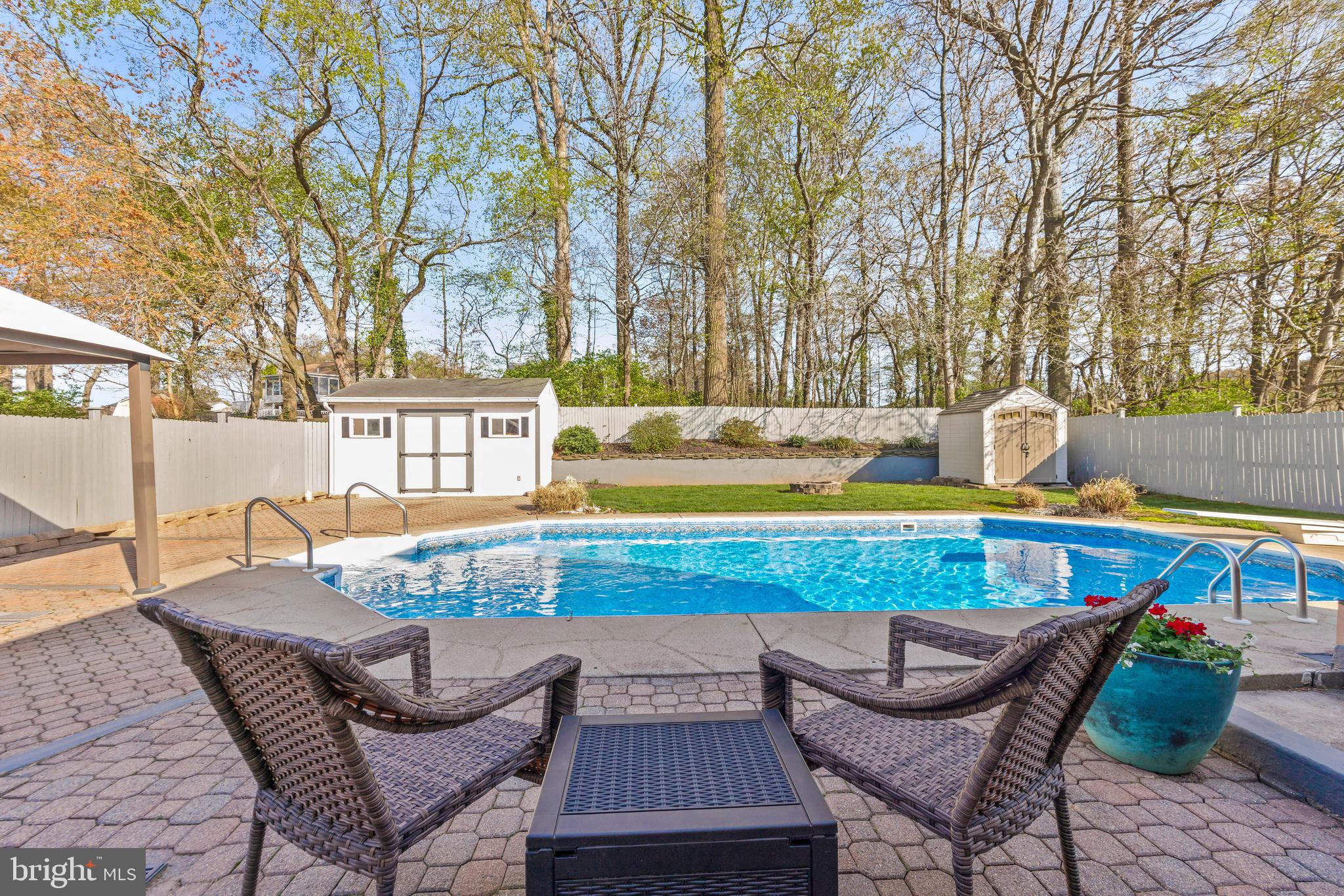 BRIEN RUN VILLAGE - Residential