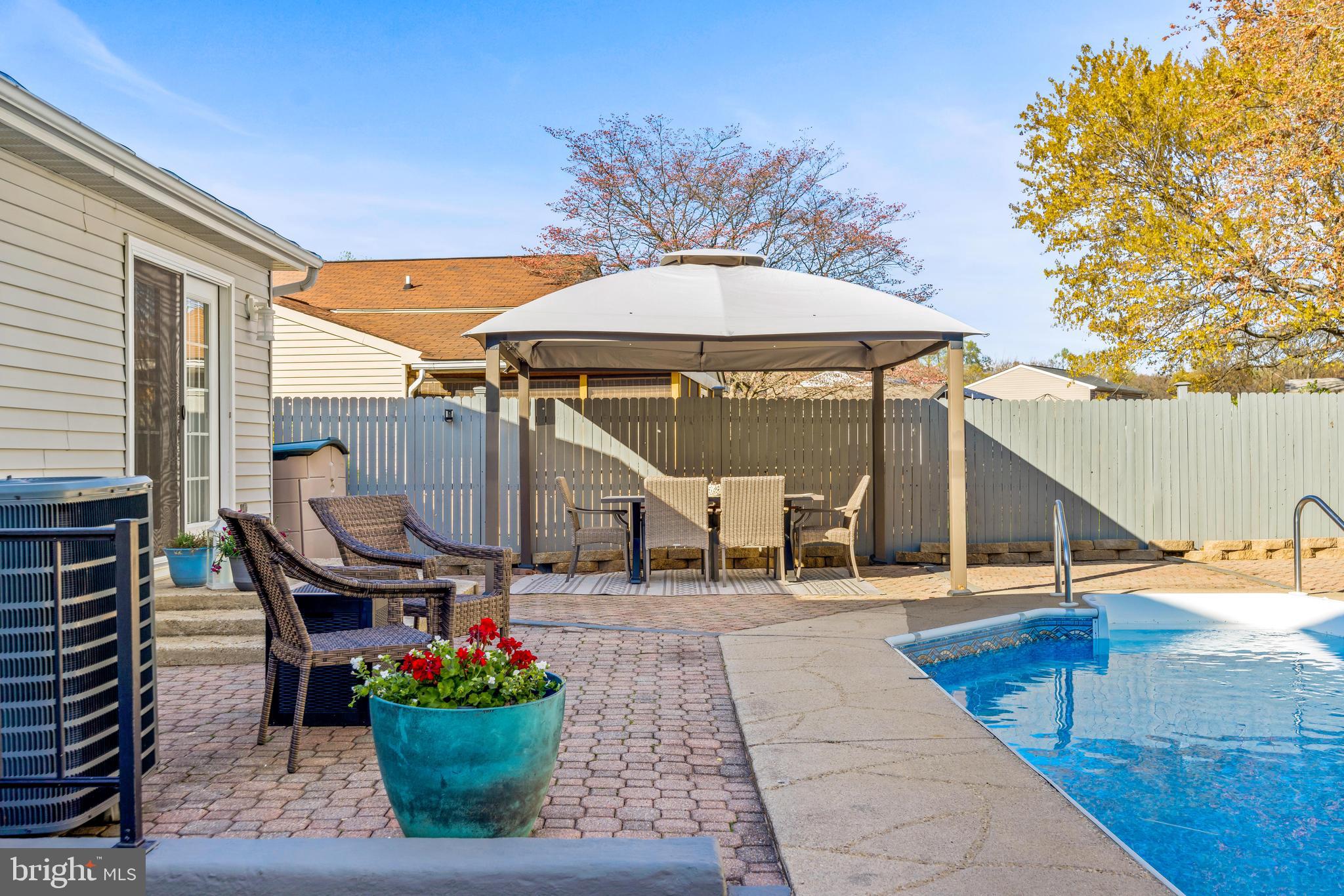 BRIEN RUN VILLAGE - Residential