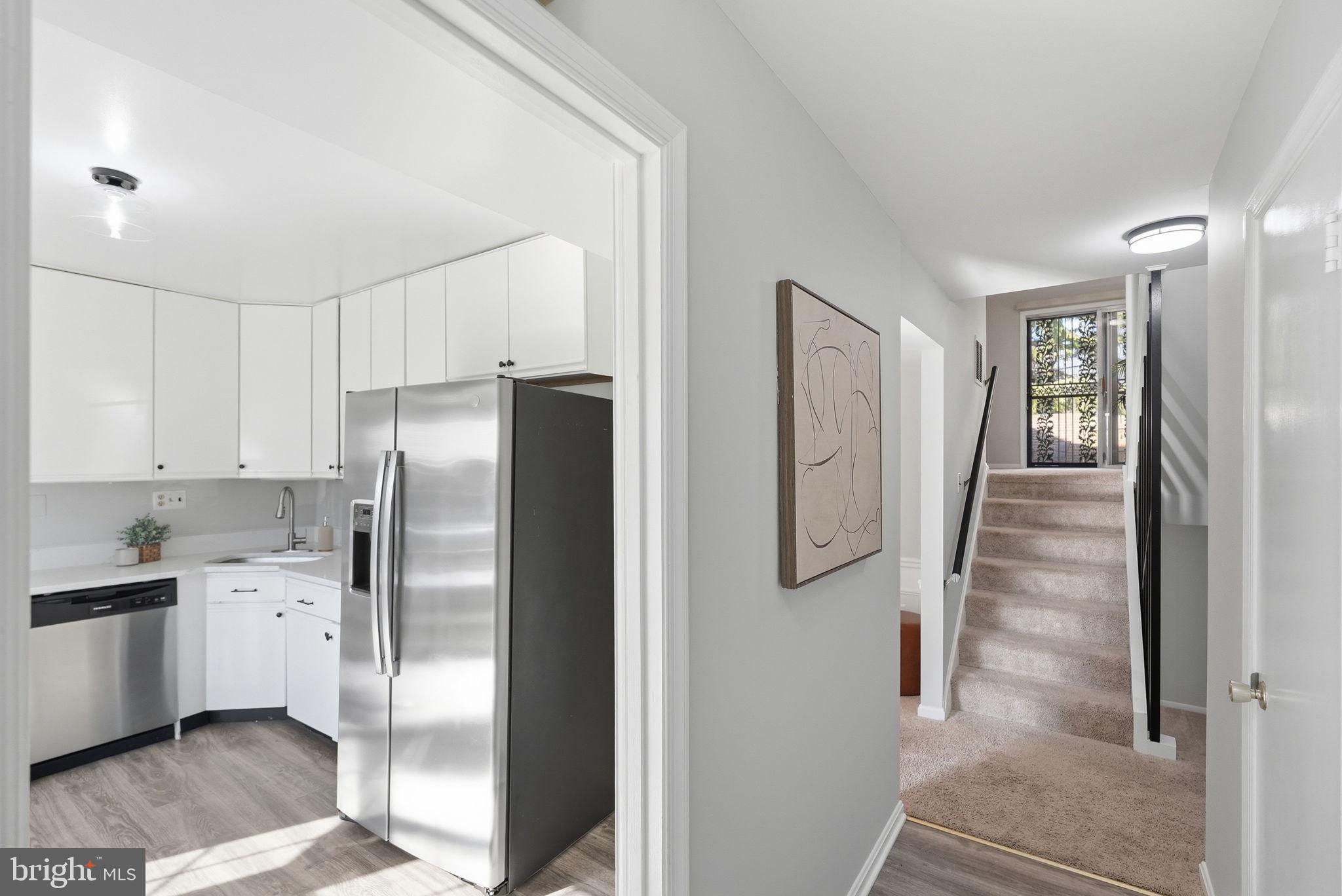 PINECREST HEIGHTS - Residential